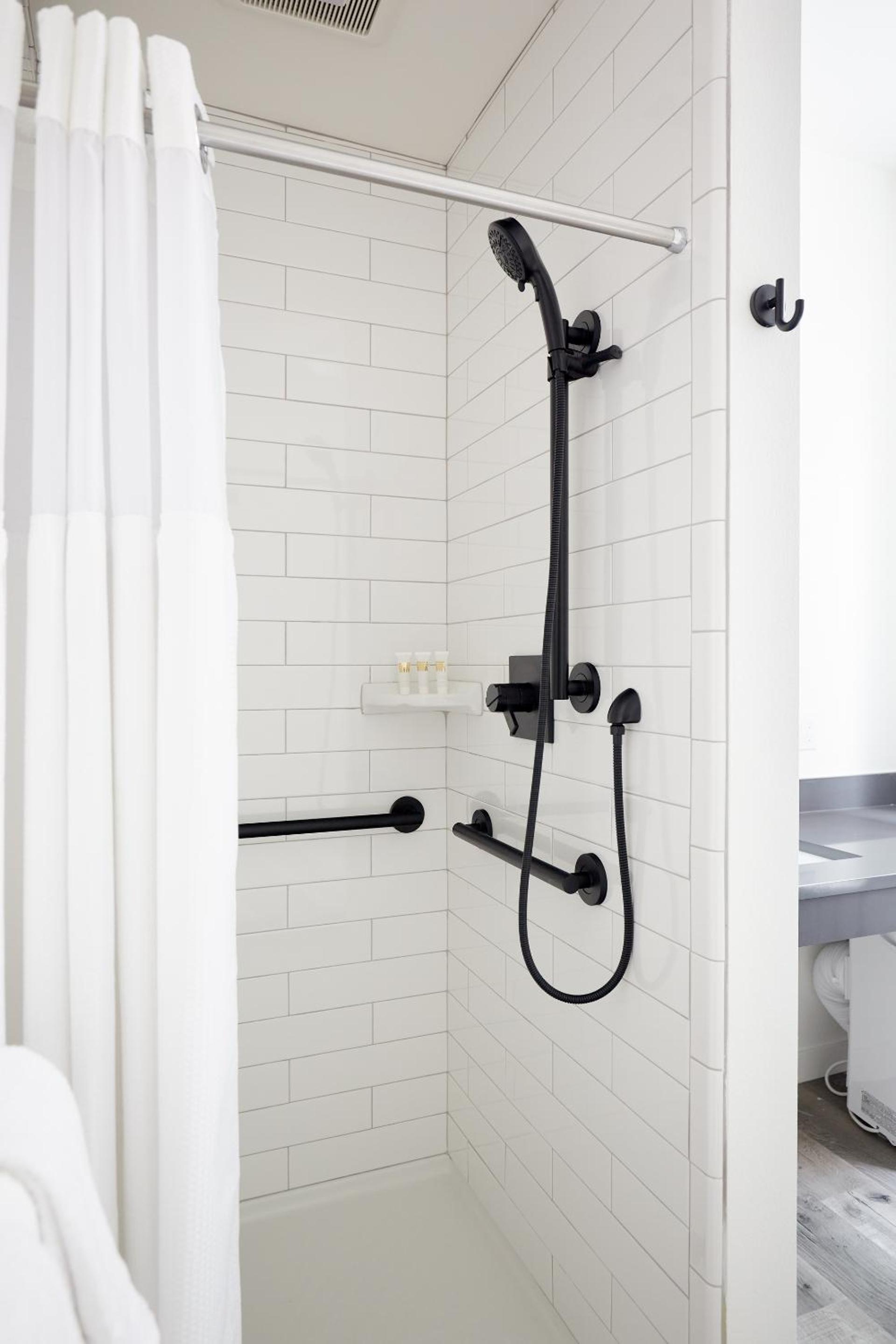 Double Room - Accessible photo 3