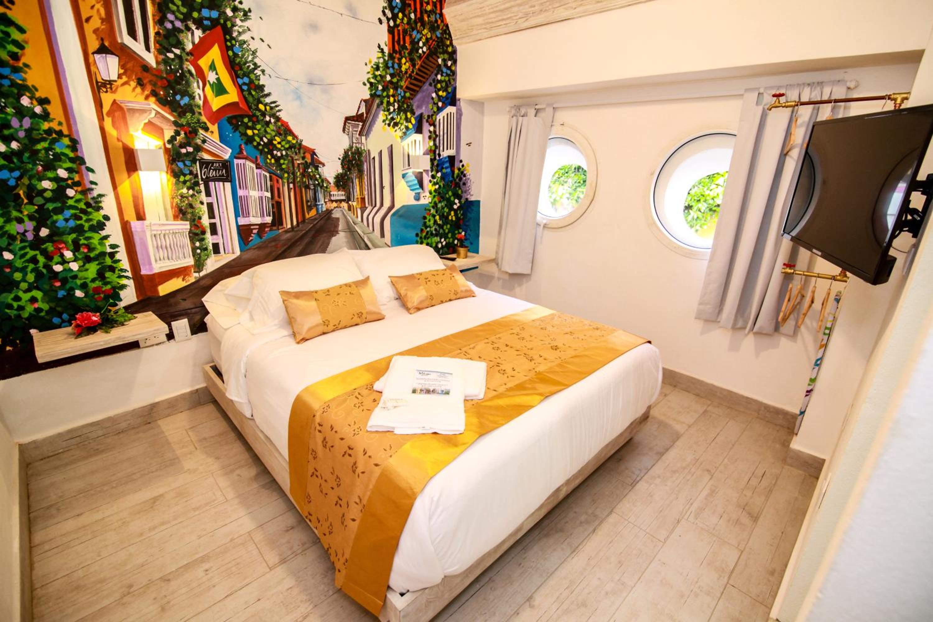 Deluxe Suite