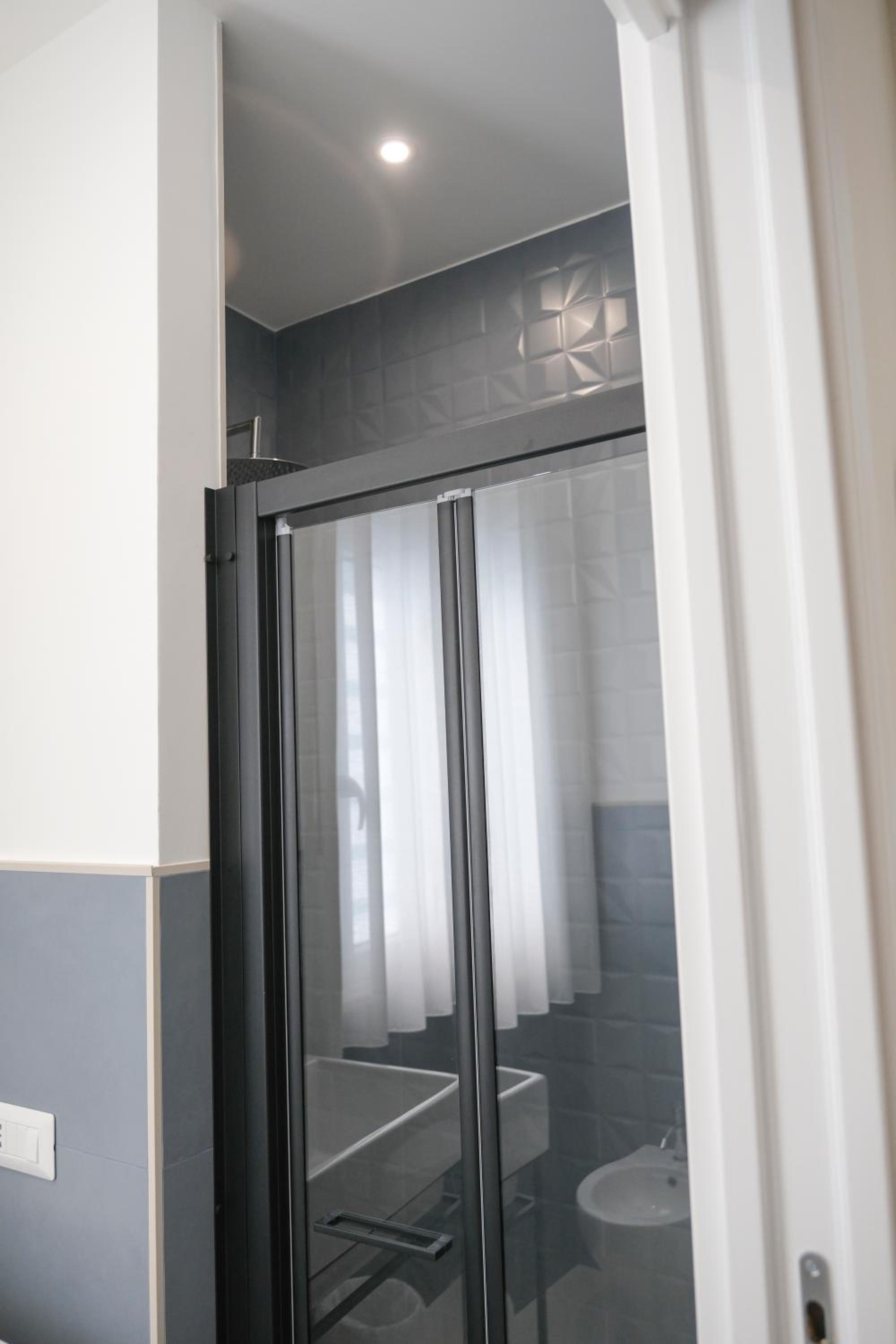 Superior Double Room - Photo 8