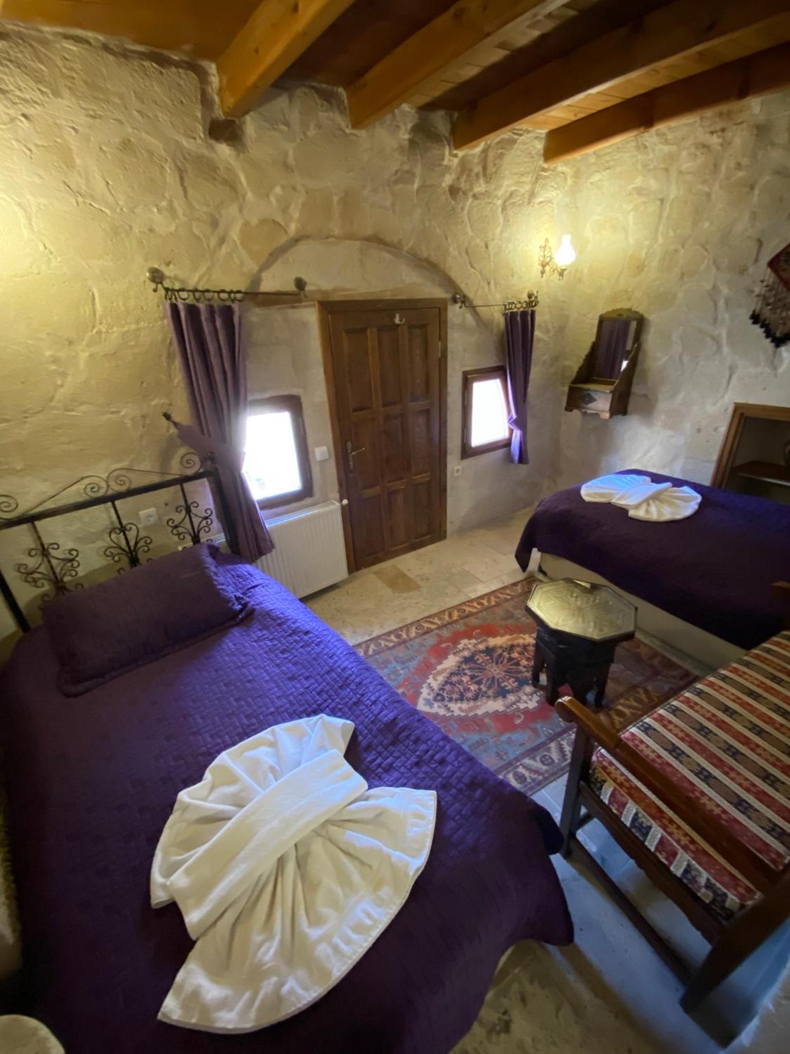 Family Two-Bedroom Suite - Photo 2
