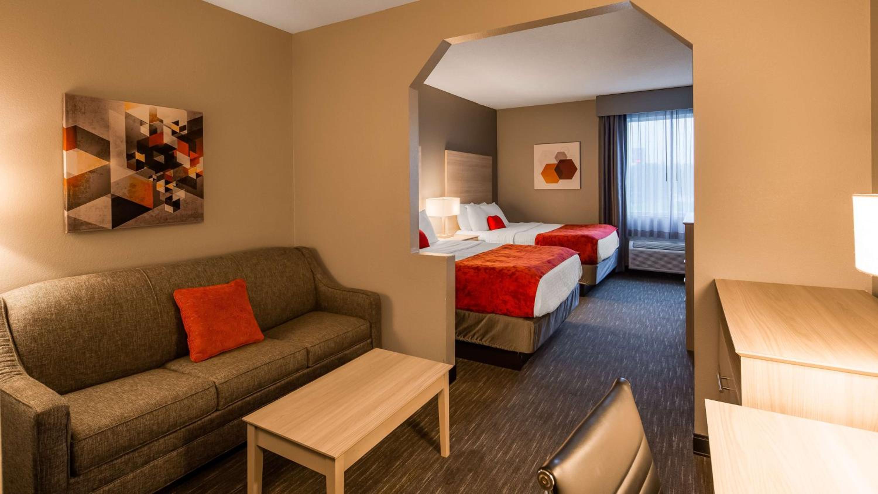 Queen Suite with Two Queen Beds and Sofa Bed - Photo 1