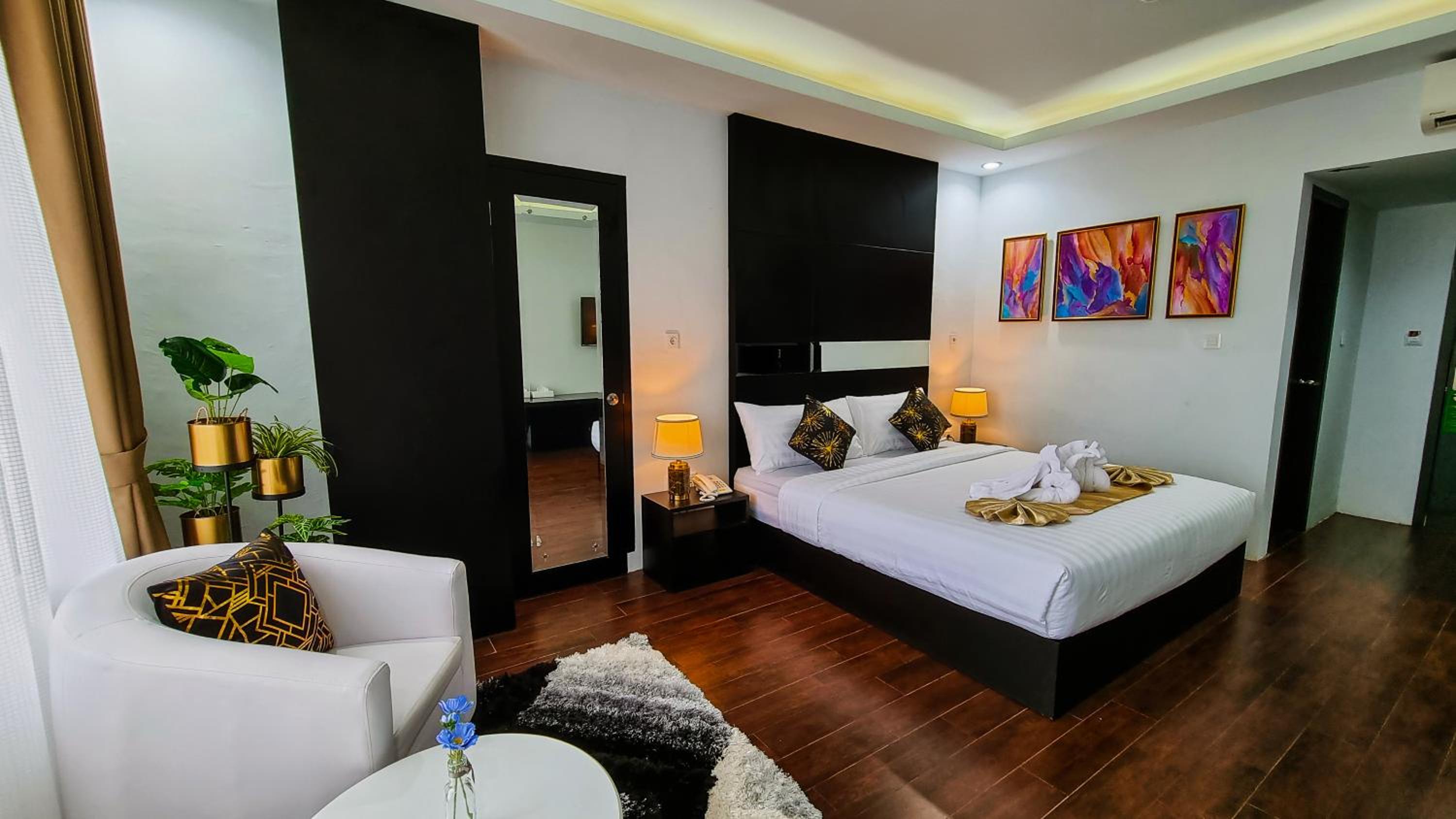 Double or Twin Room photo 2