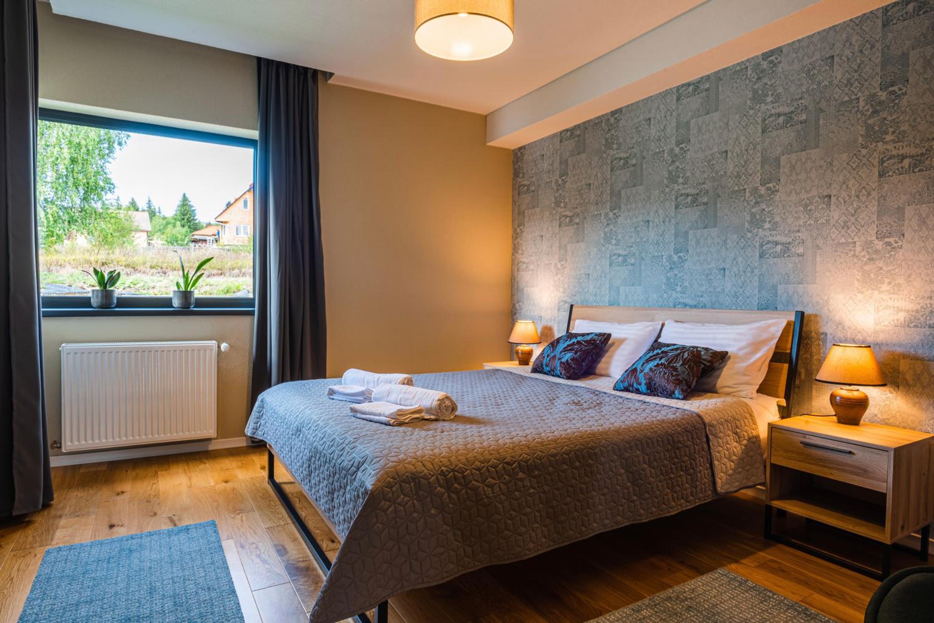 Deluxe Apartment