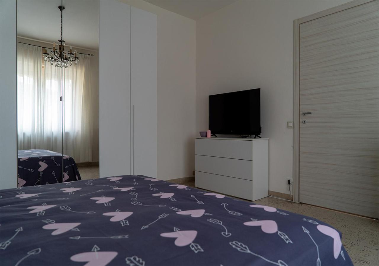 Two-Bedroom Apartment - Photo 1