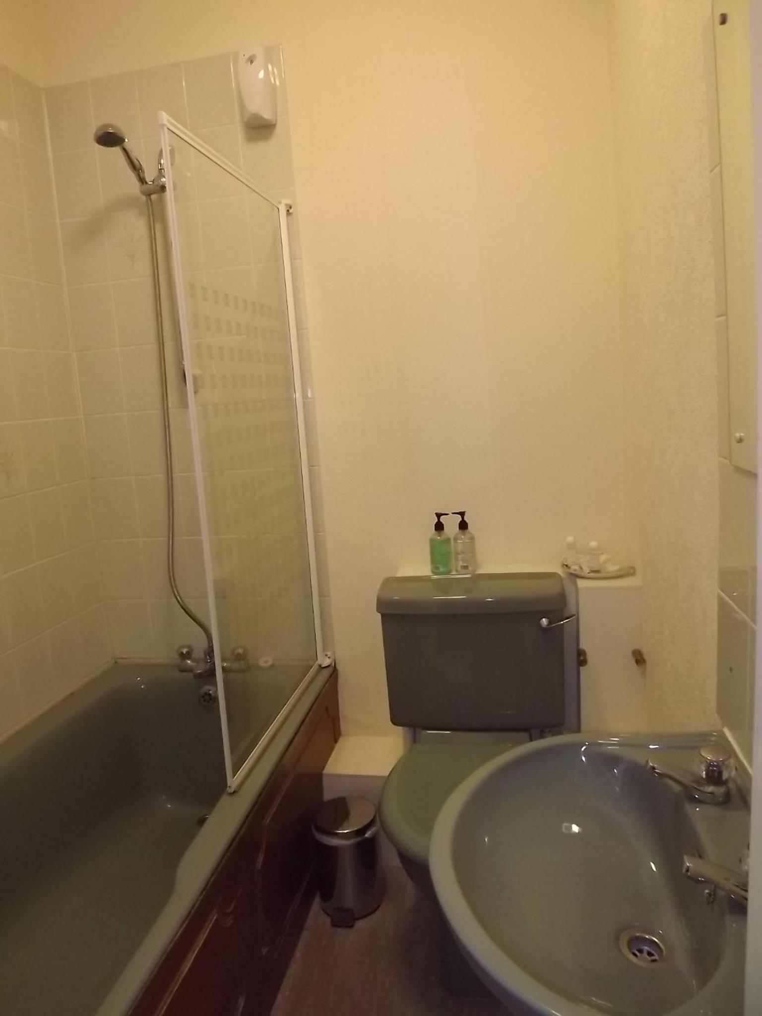 Standard Double Room photo 2