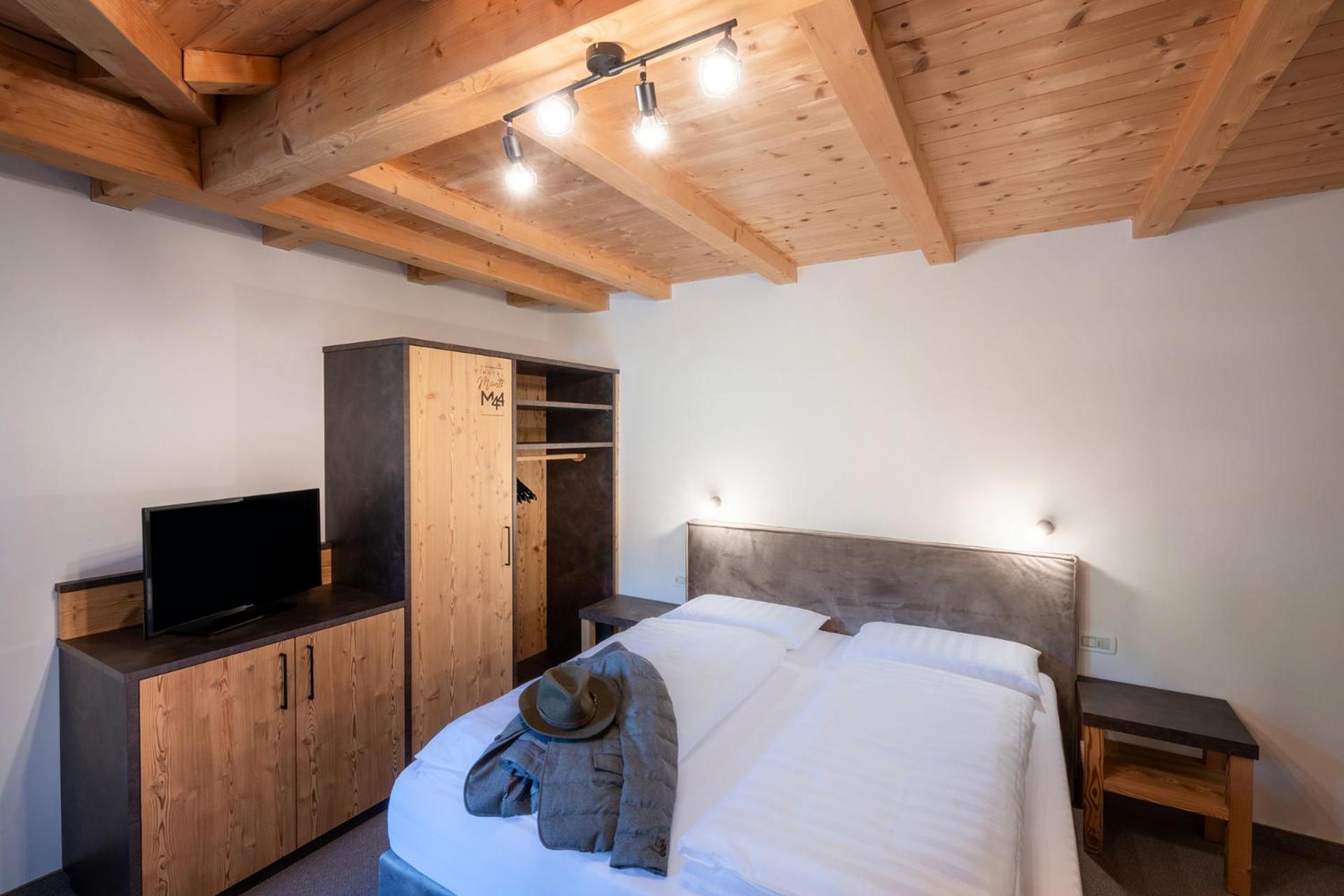 Superior Triple Room - Photo 11