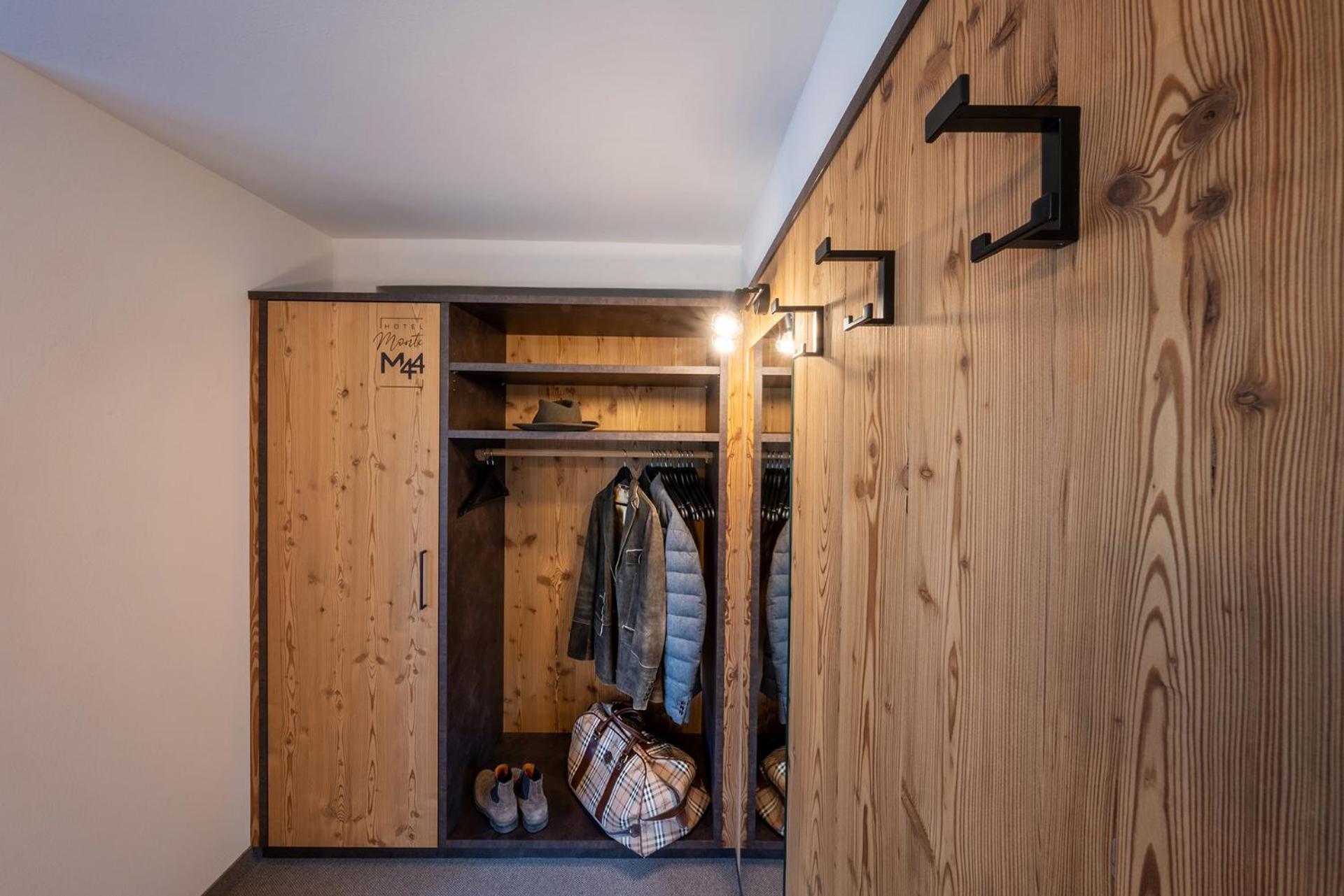 Superior Triple Room - Photo 10