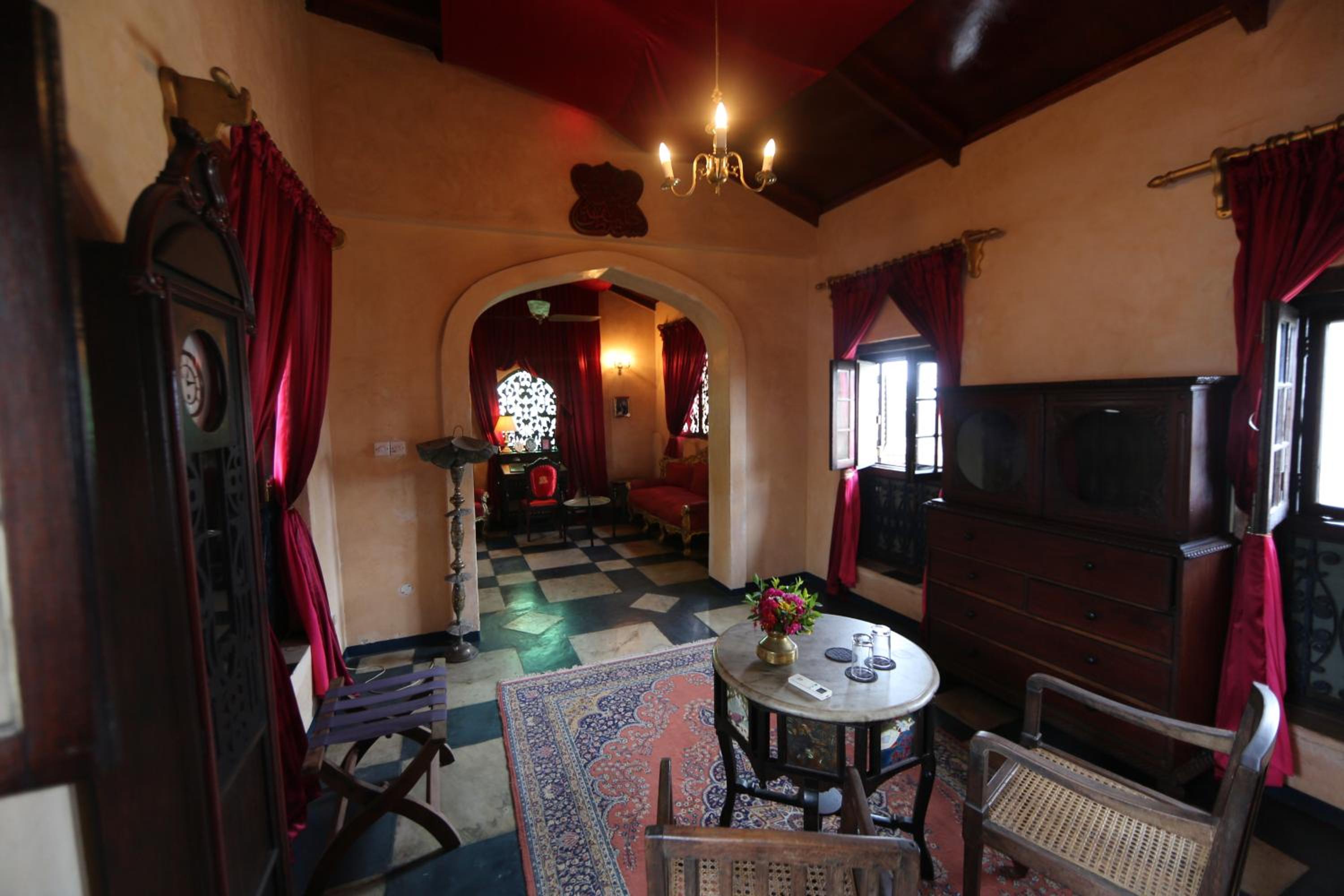 Deluxe Queen Room