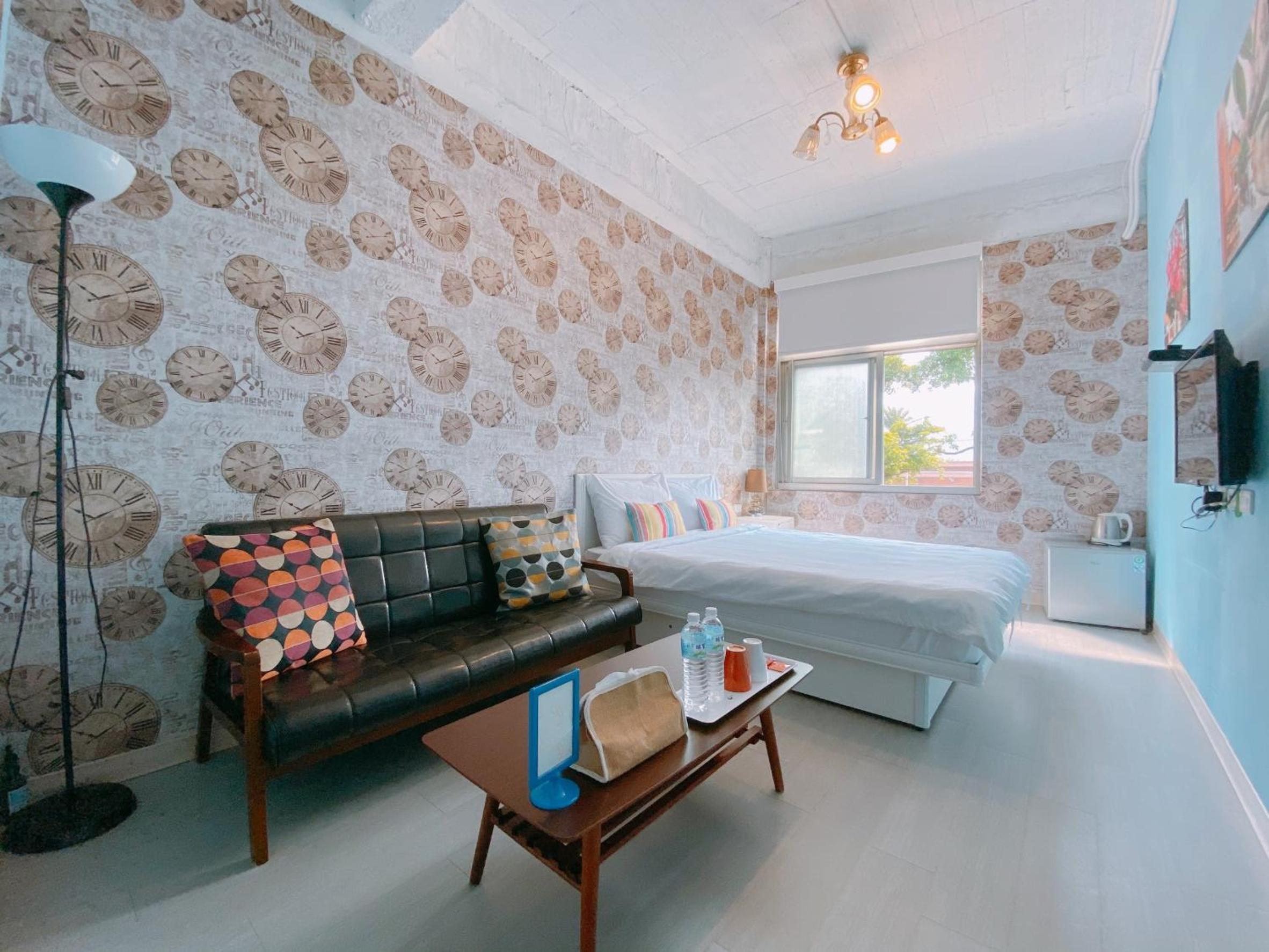 Standard Queen Room photo 1