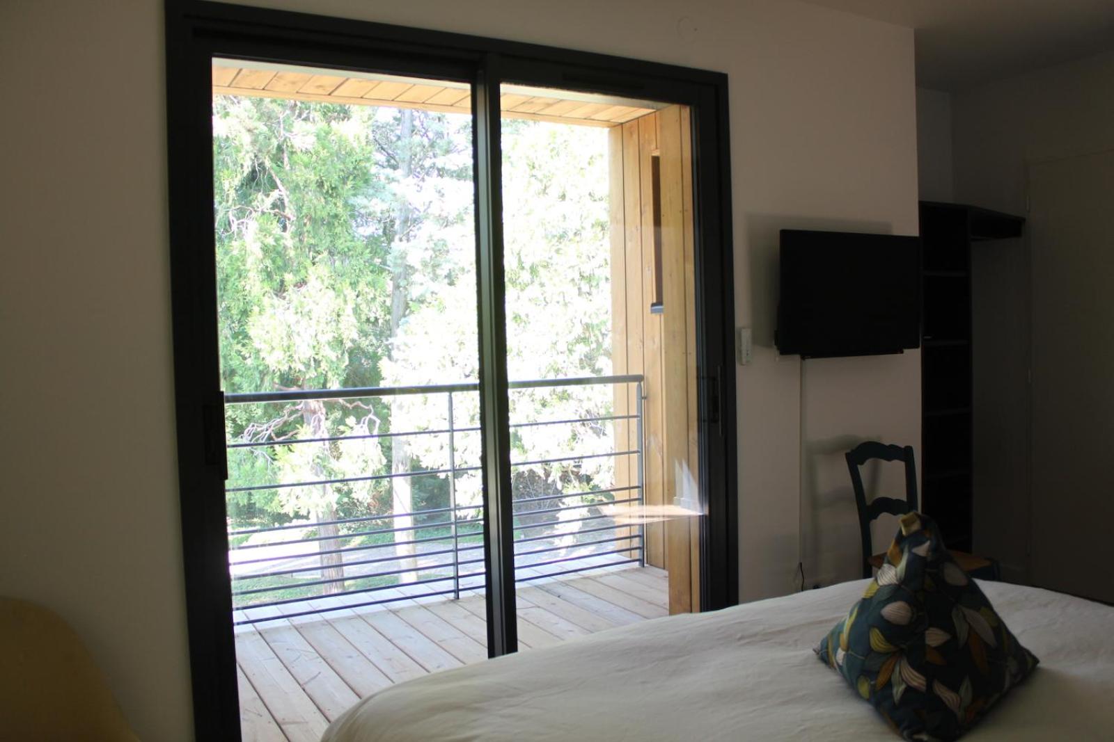 Double Room with Balcony photo 3