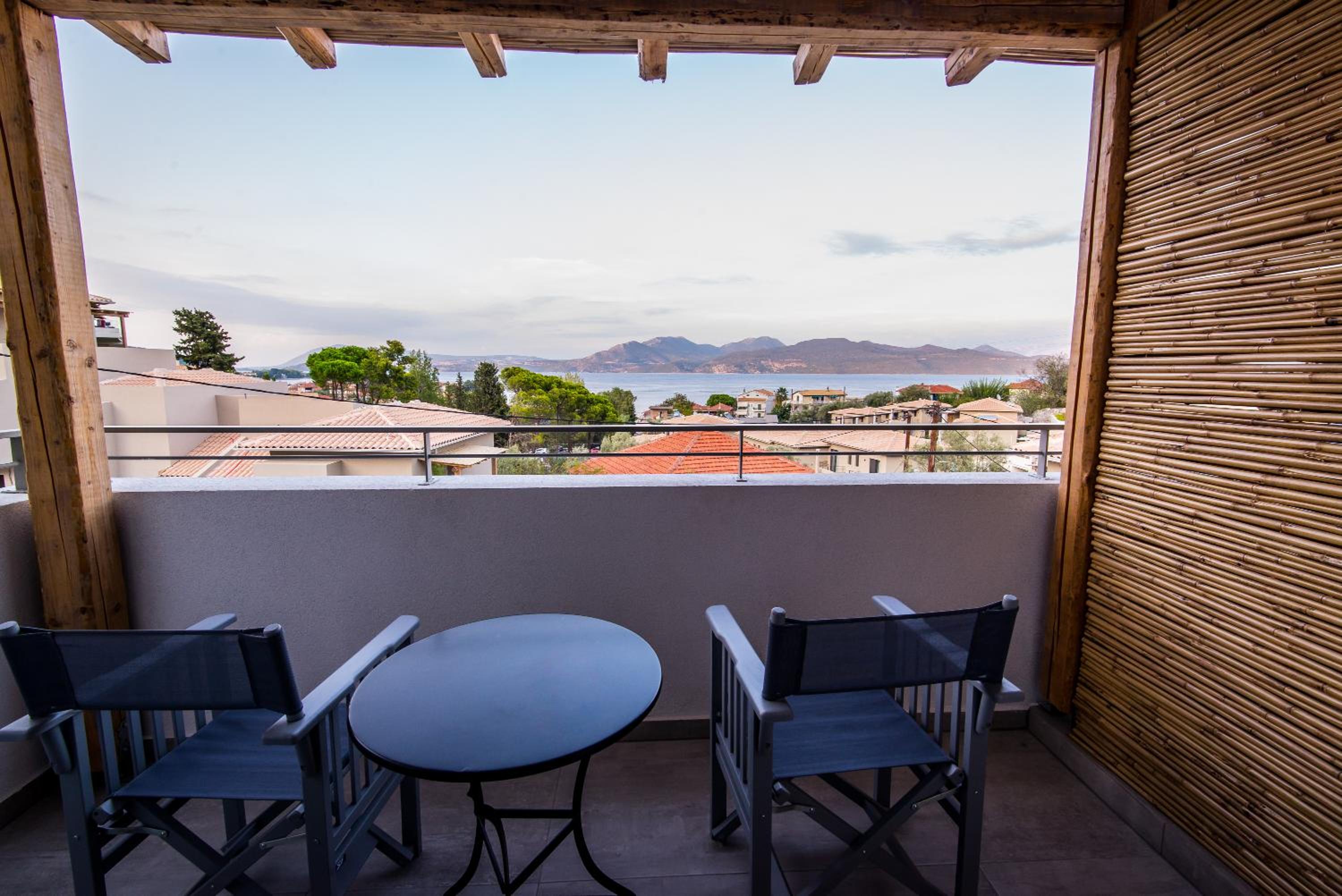 Rozoli Double with Partial Sea View - Photo 3
