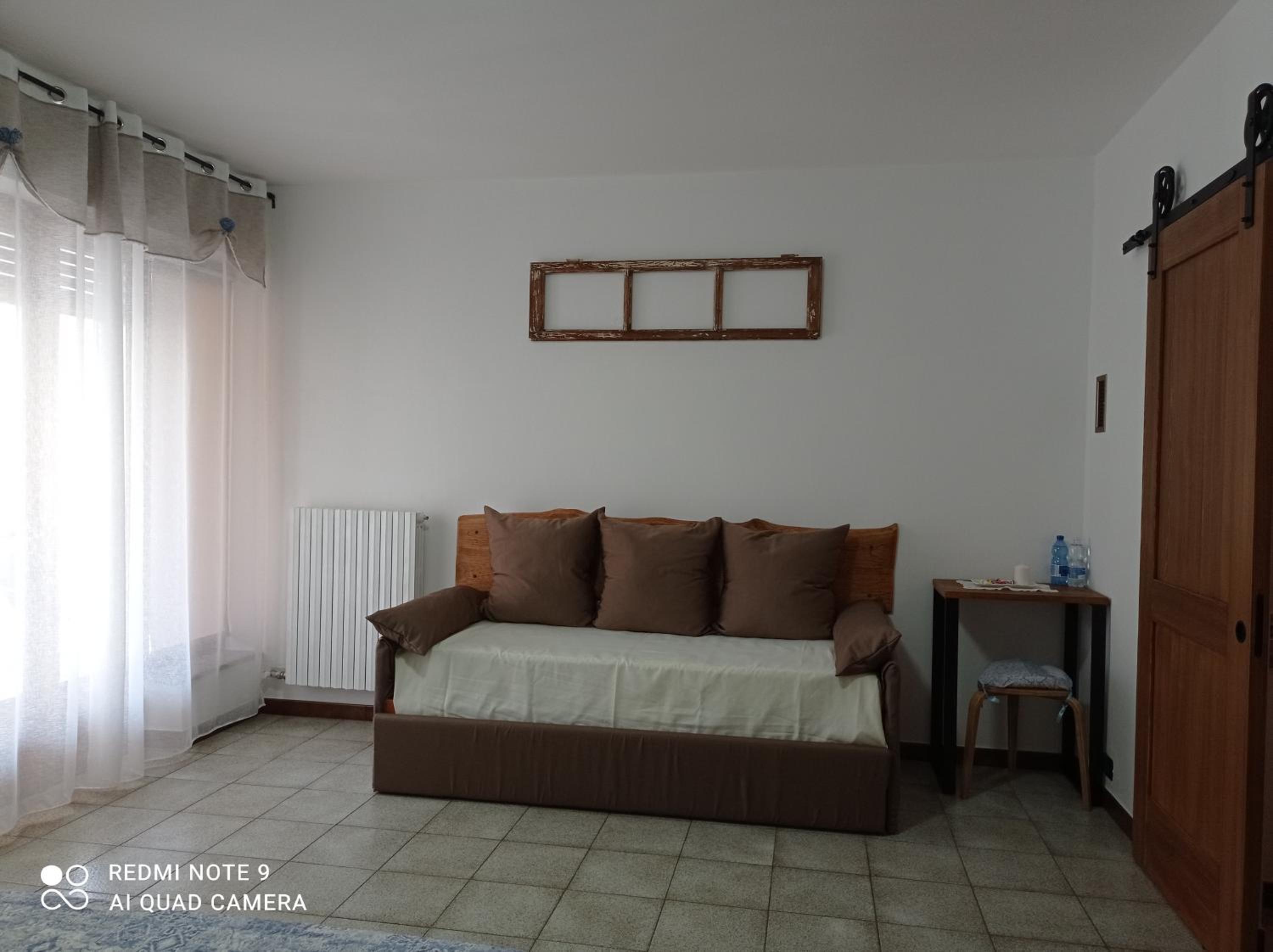 Apartment with Balcony photo 3