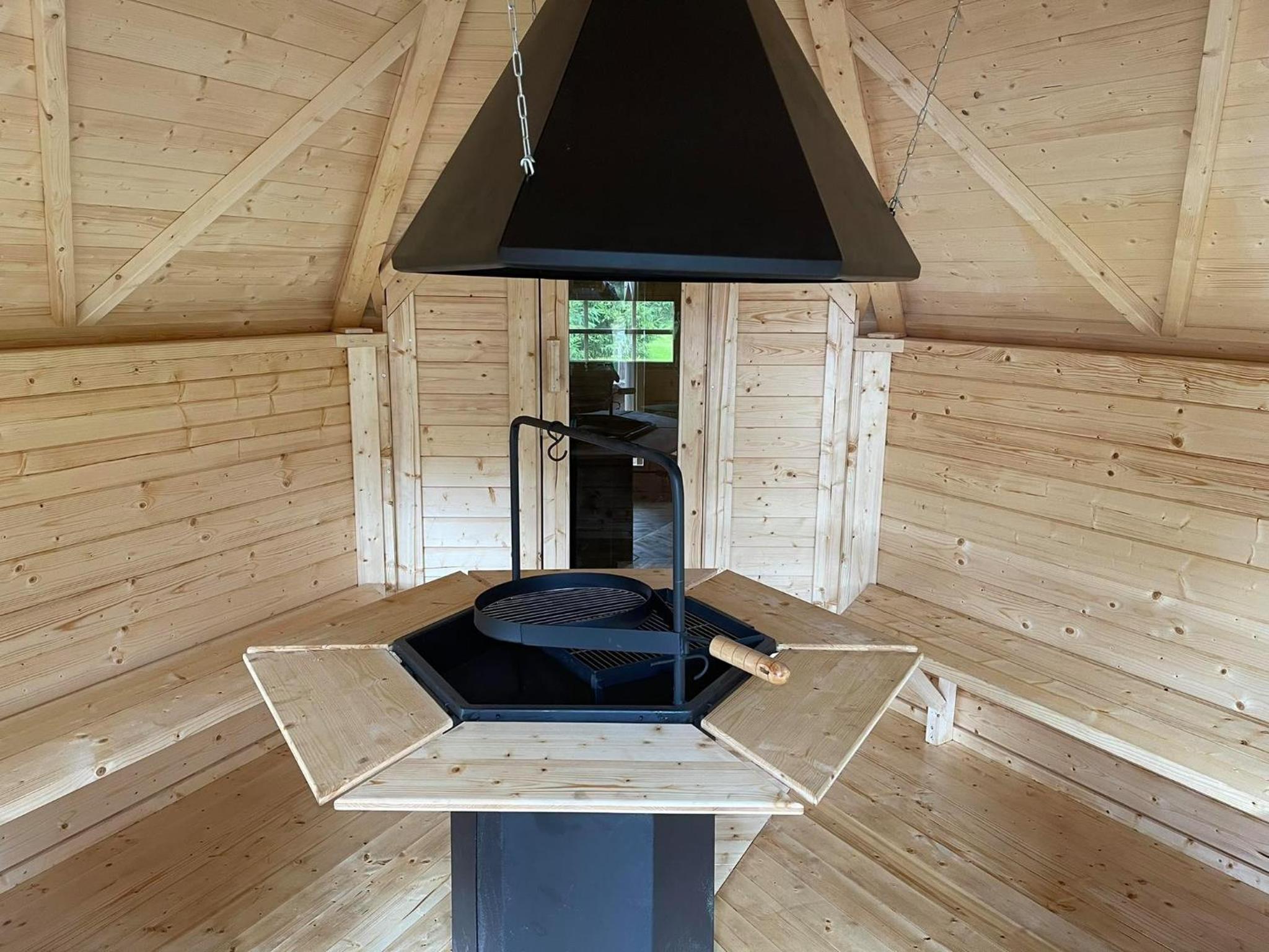 One-Bedroom House - Photo 3