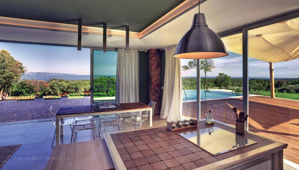 Three-Bedroom Villa photo 3