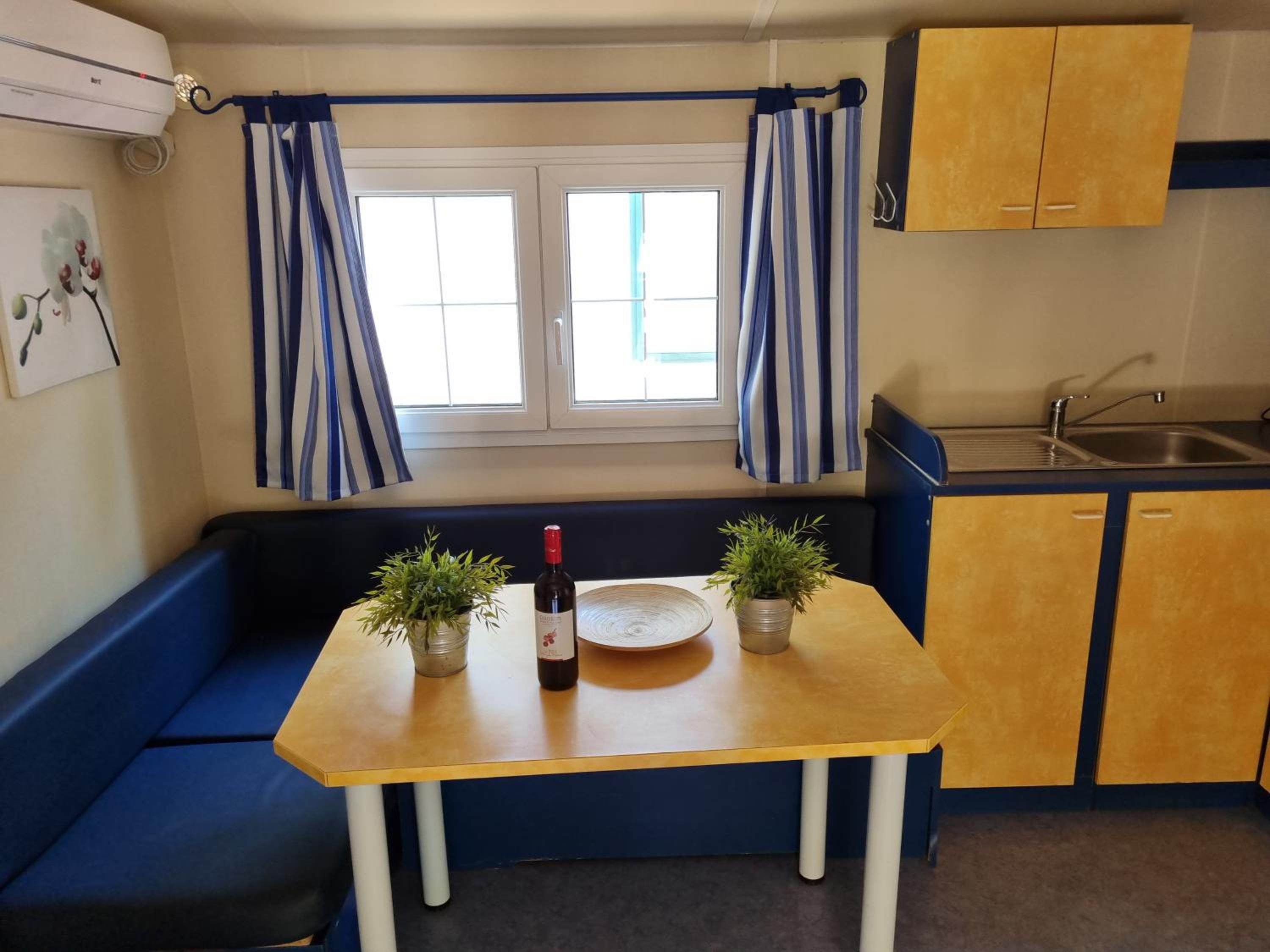 Three-Bedroom Chalet - Photo 20