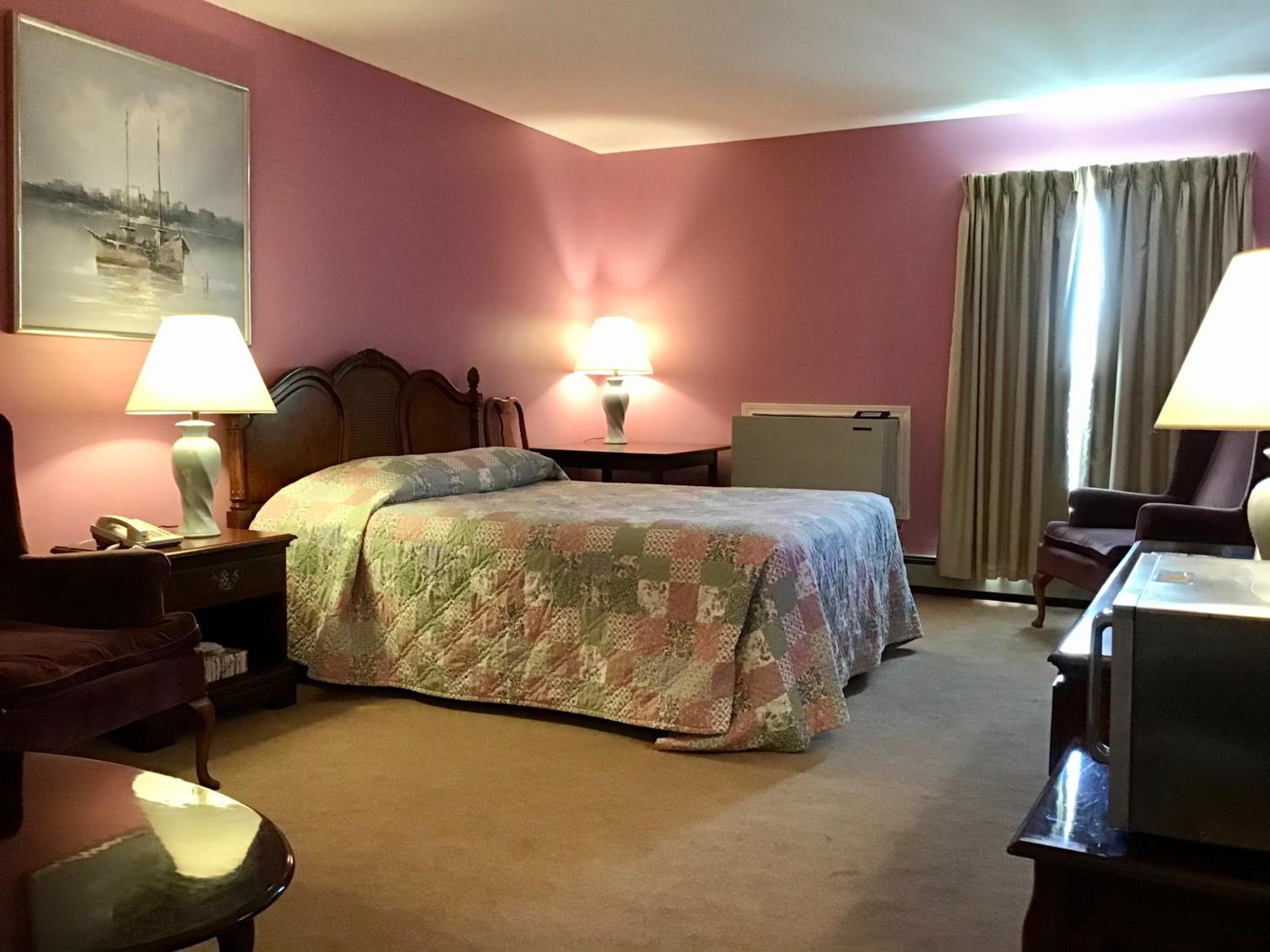 Double Room With Two Double Beds - Photo 2