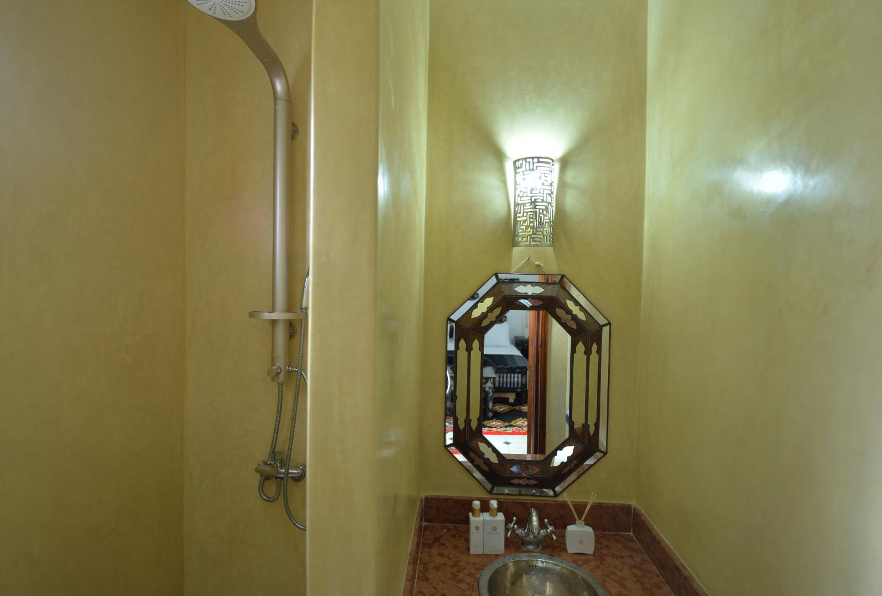 Deluxe Double Room - Photo 3