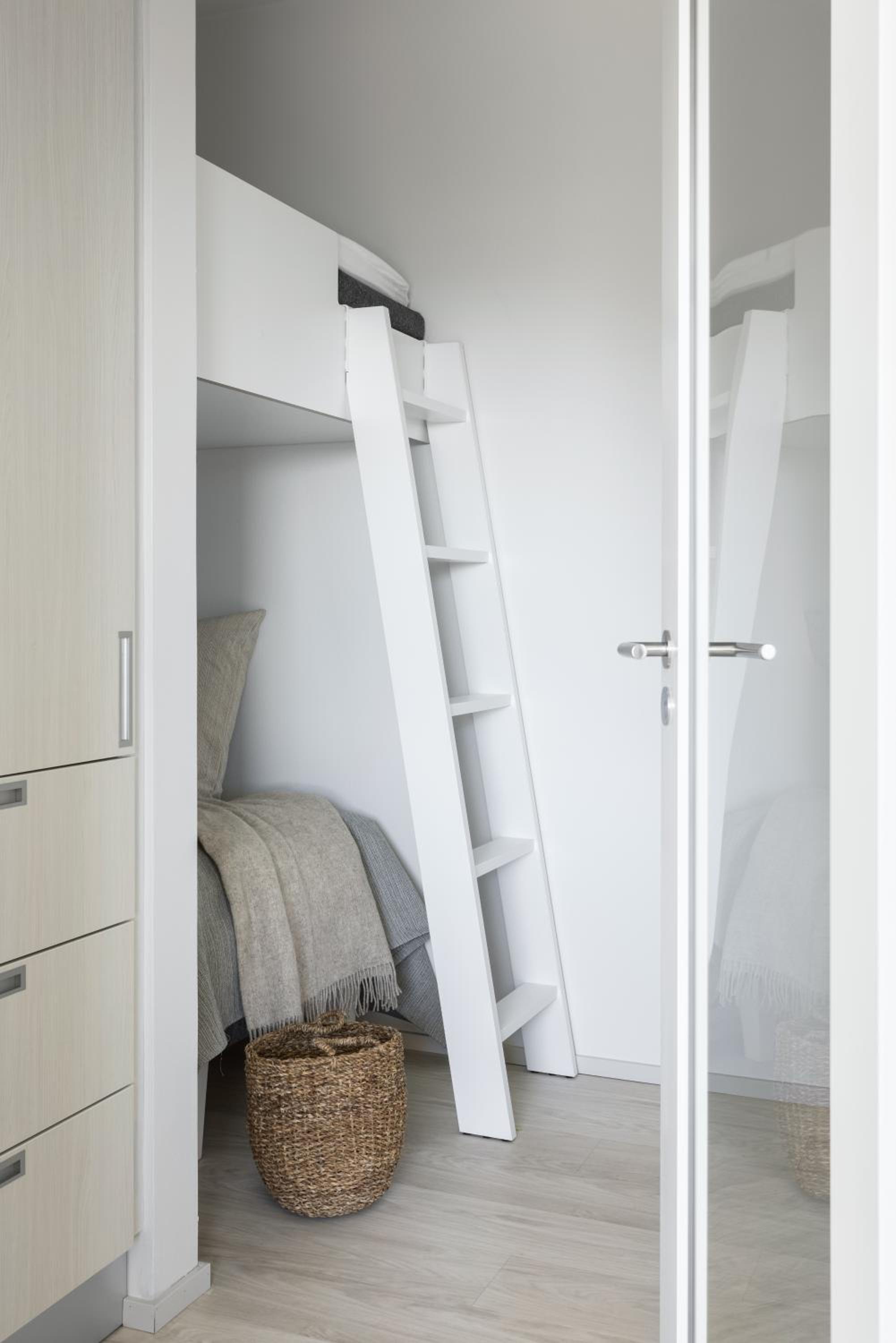 Large-studio with a view and loft - Photo 2