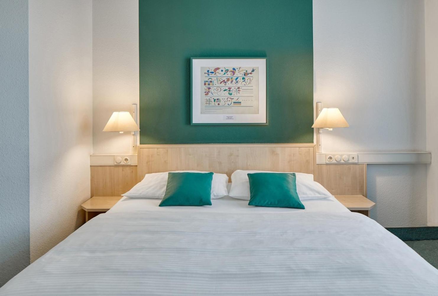 Double Room - Photo 3