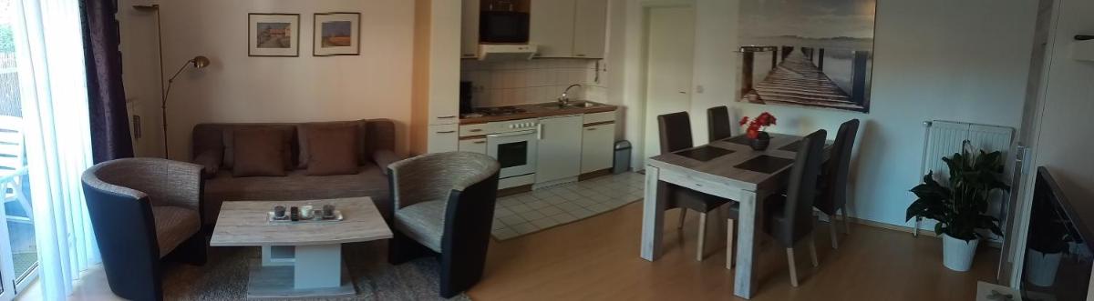 Apartment photo 2