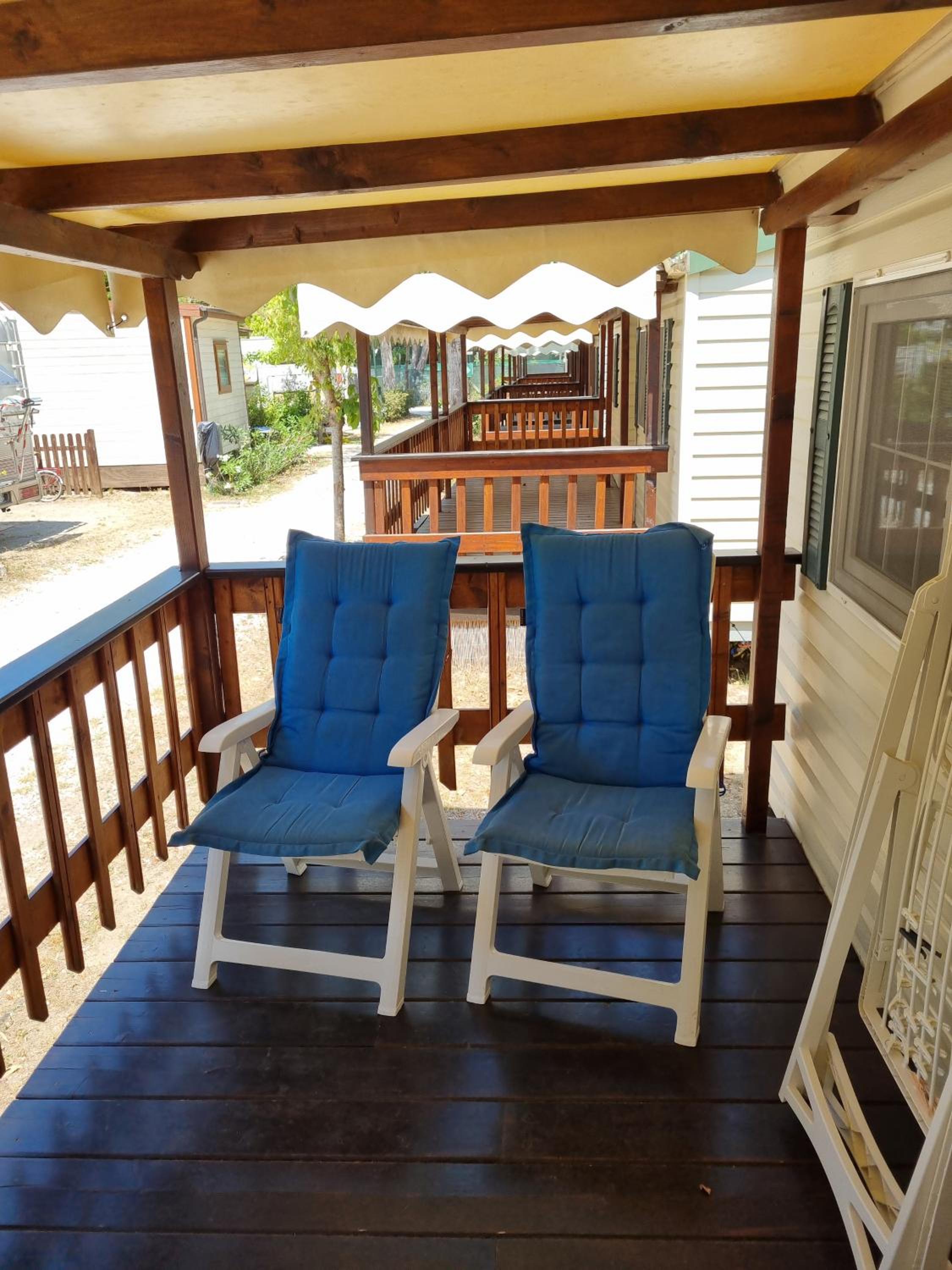 Three-Bedroom Chalet - Photo 9