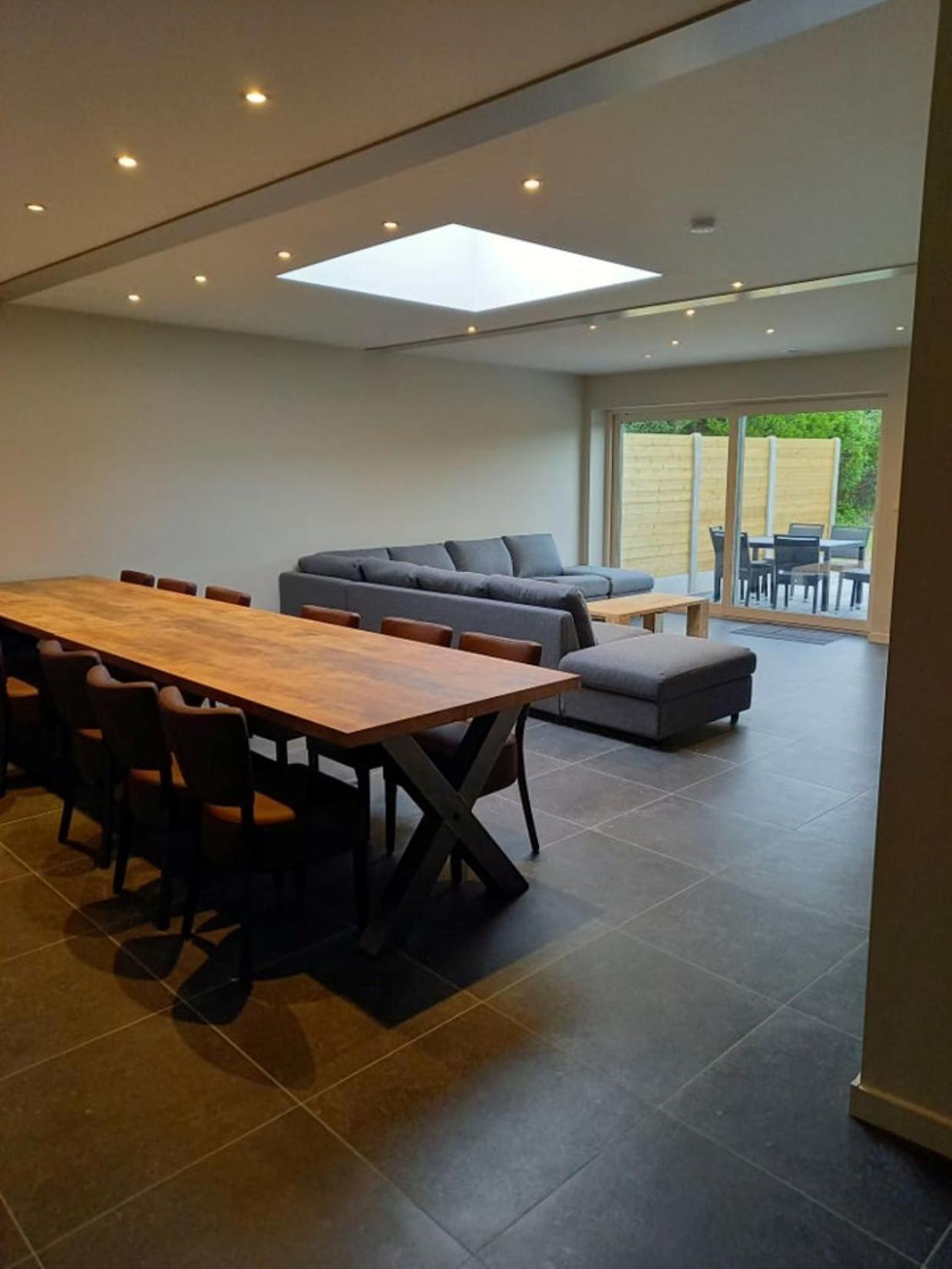 Four-Bedroom House photo 1