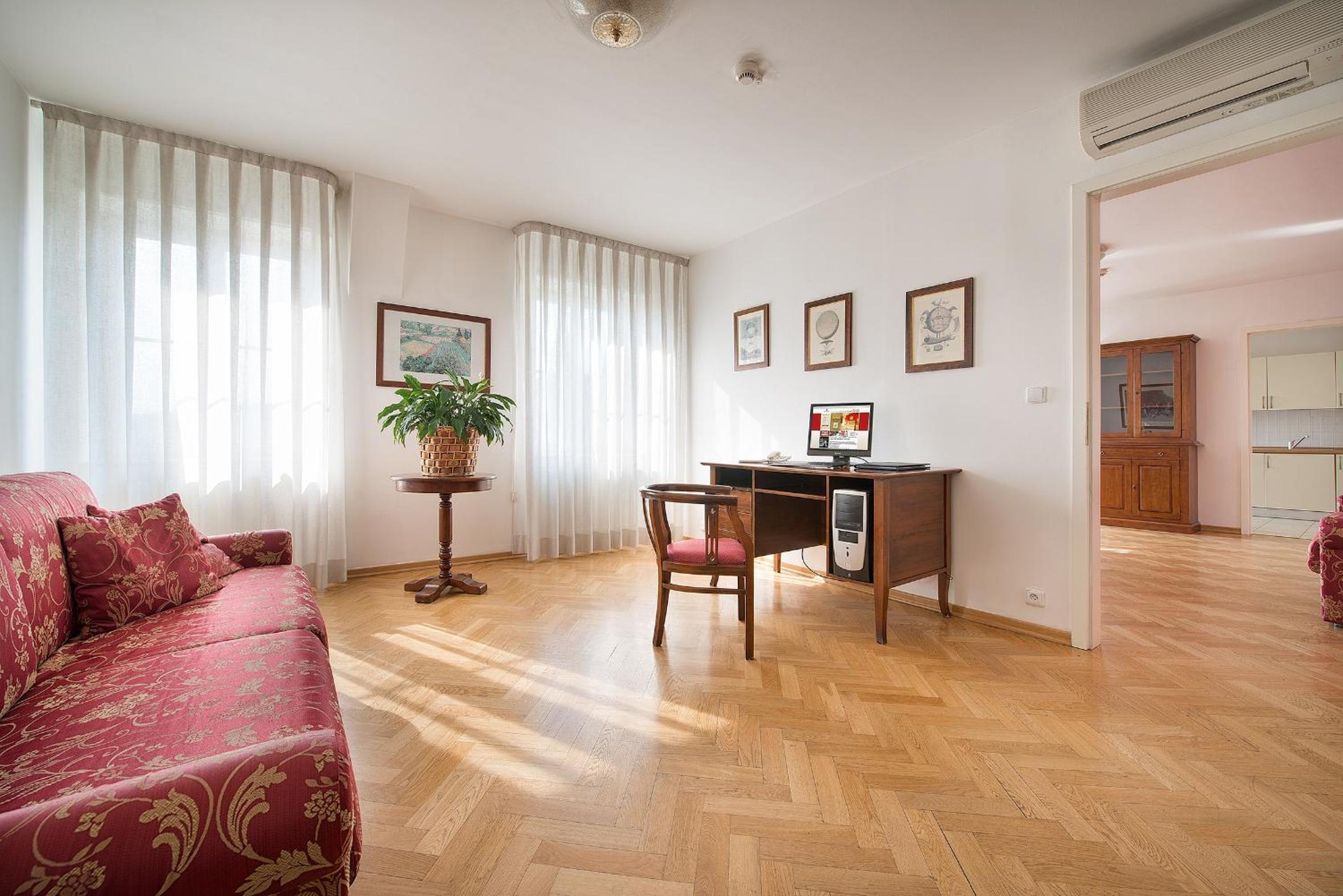 Apartment with City View