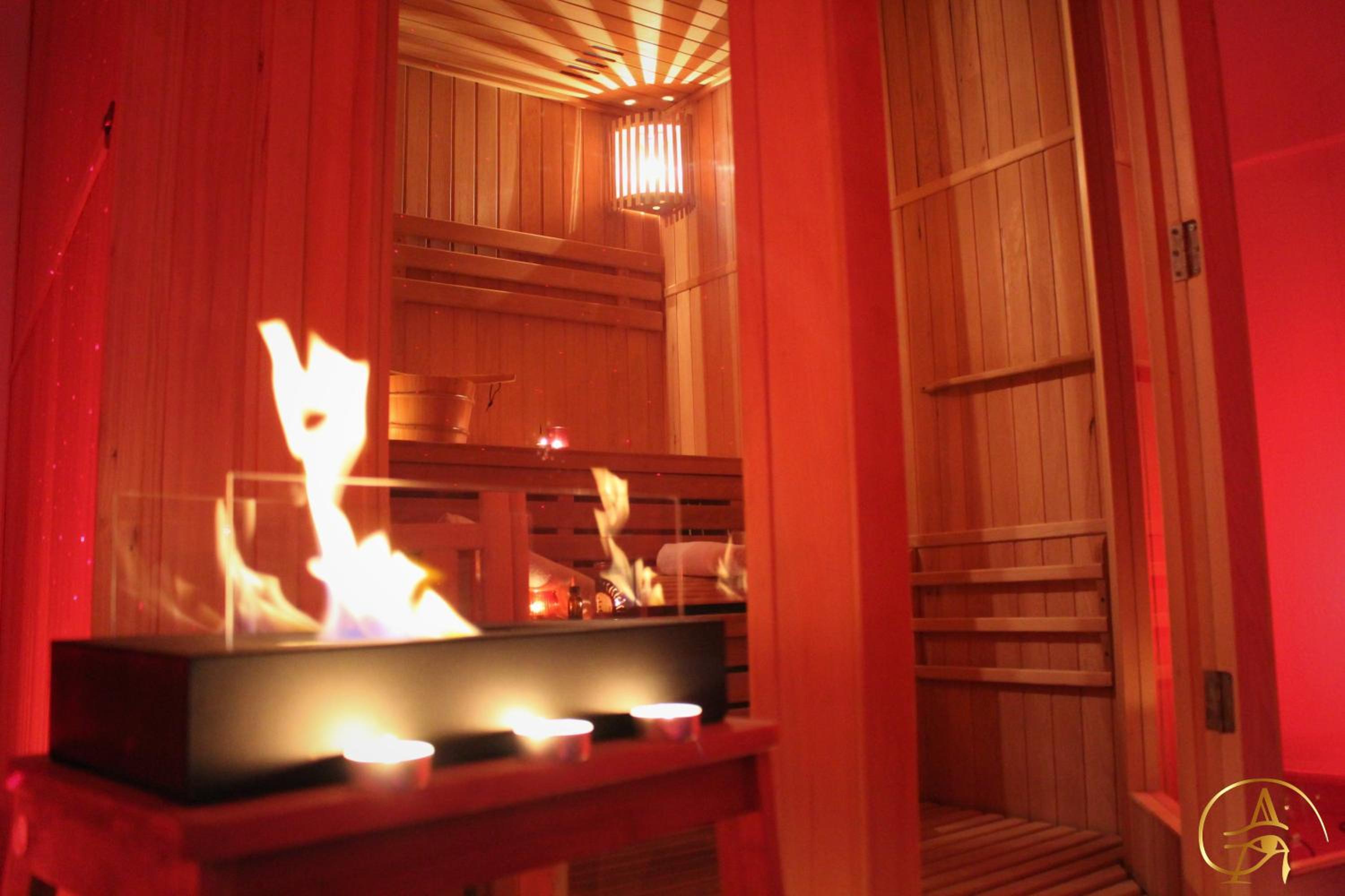 Suite - Photo 4