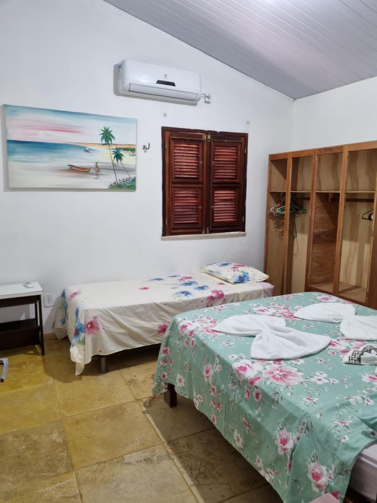One-Bedroom House photo 1
