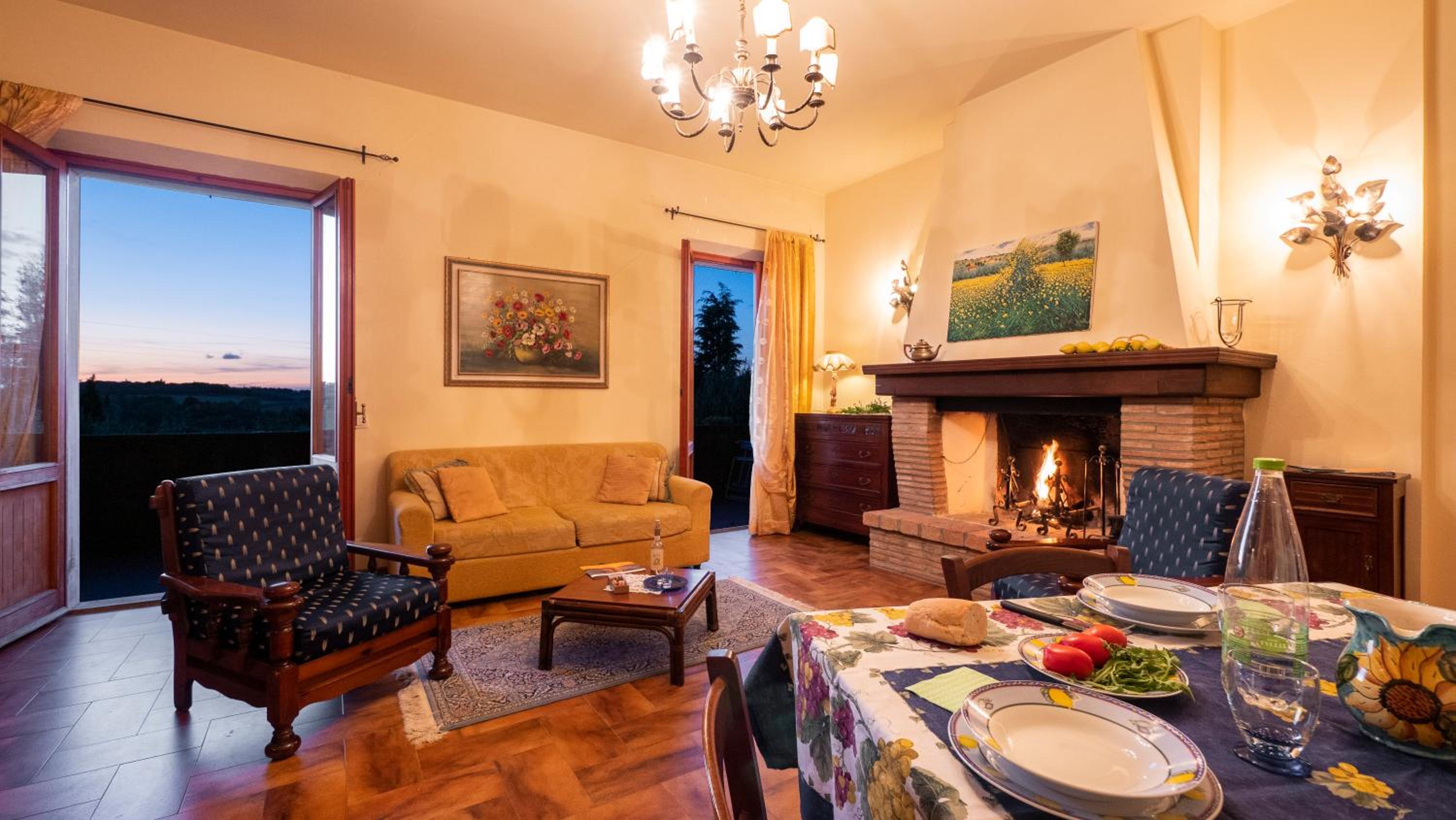Suite with Balcony - Photo 13