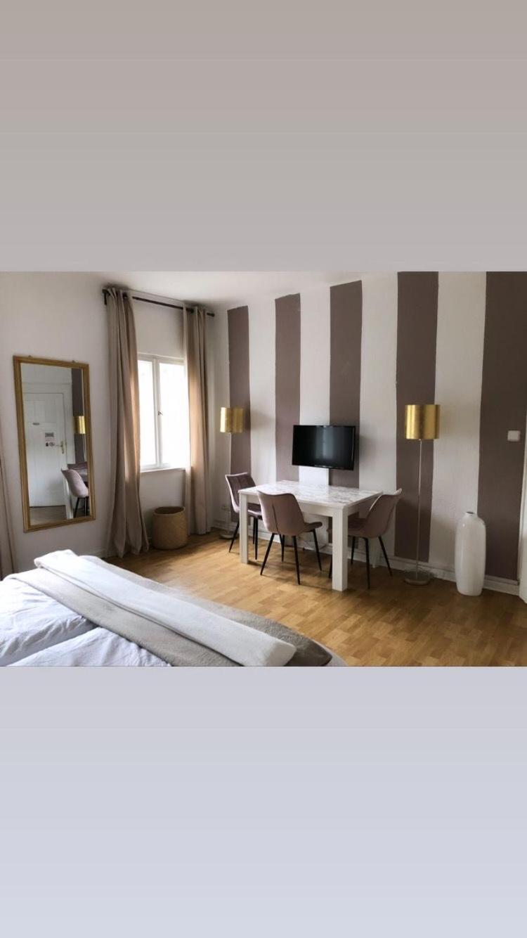 Triple Room with Shared Bathroom photo 3