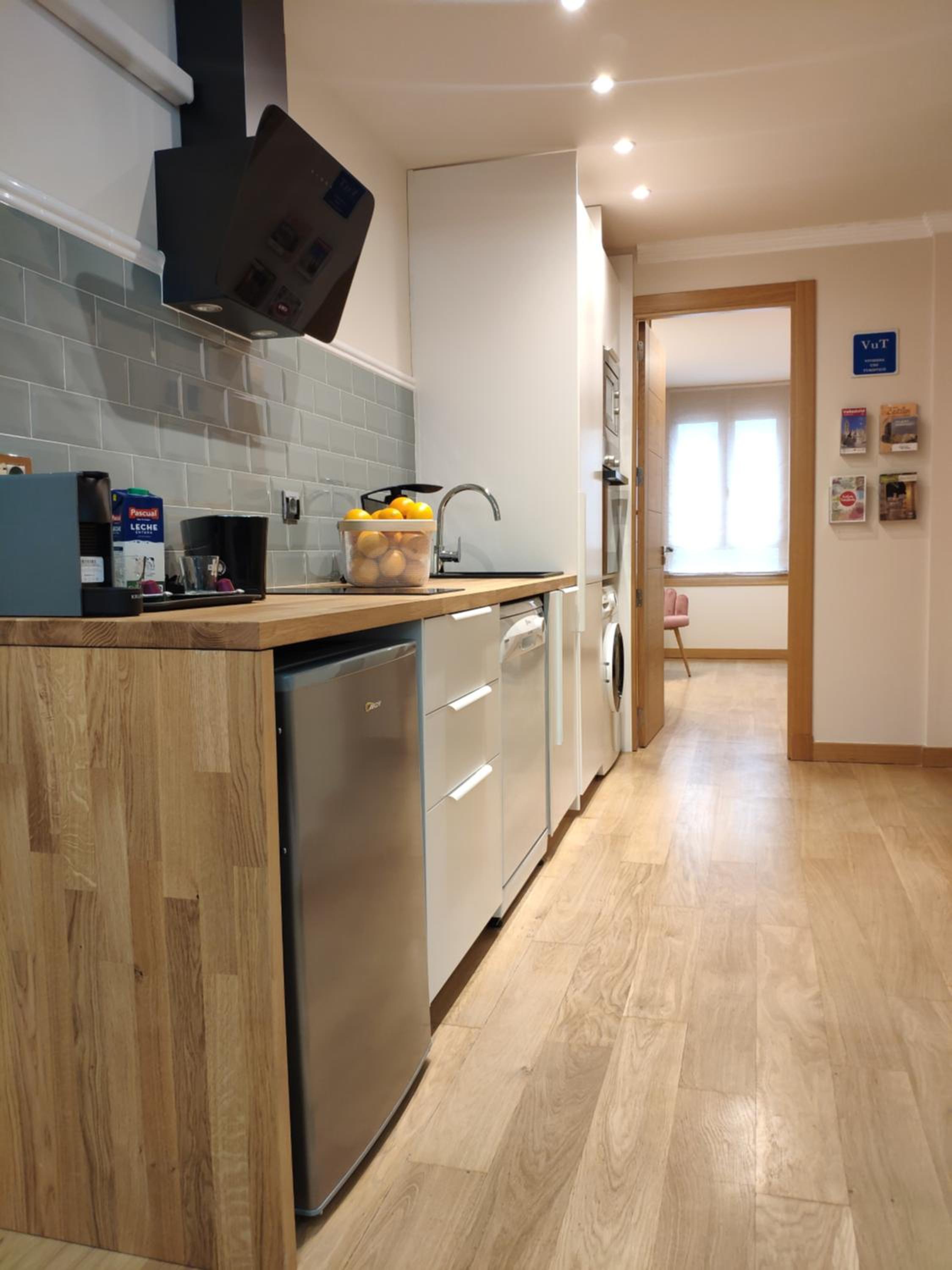 One-Bedroom Apartment - Photo 10