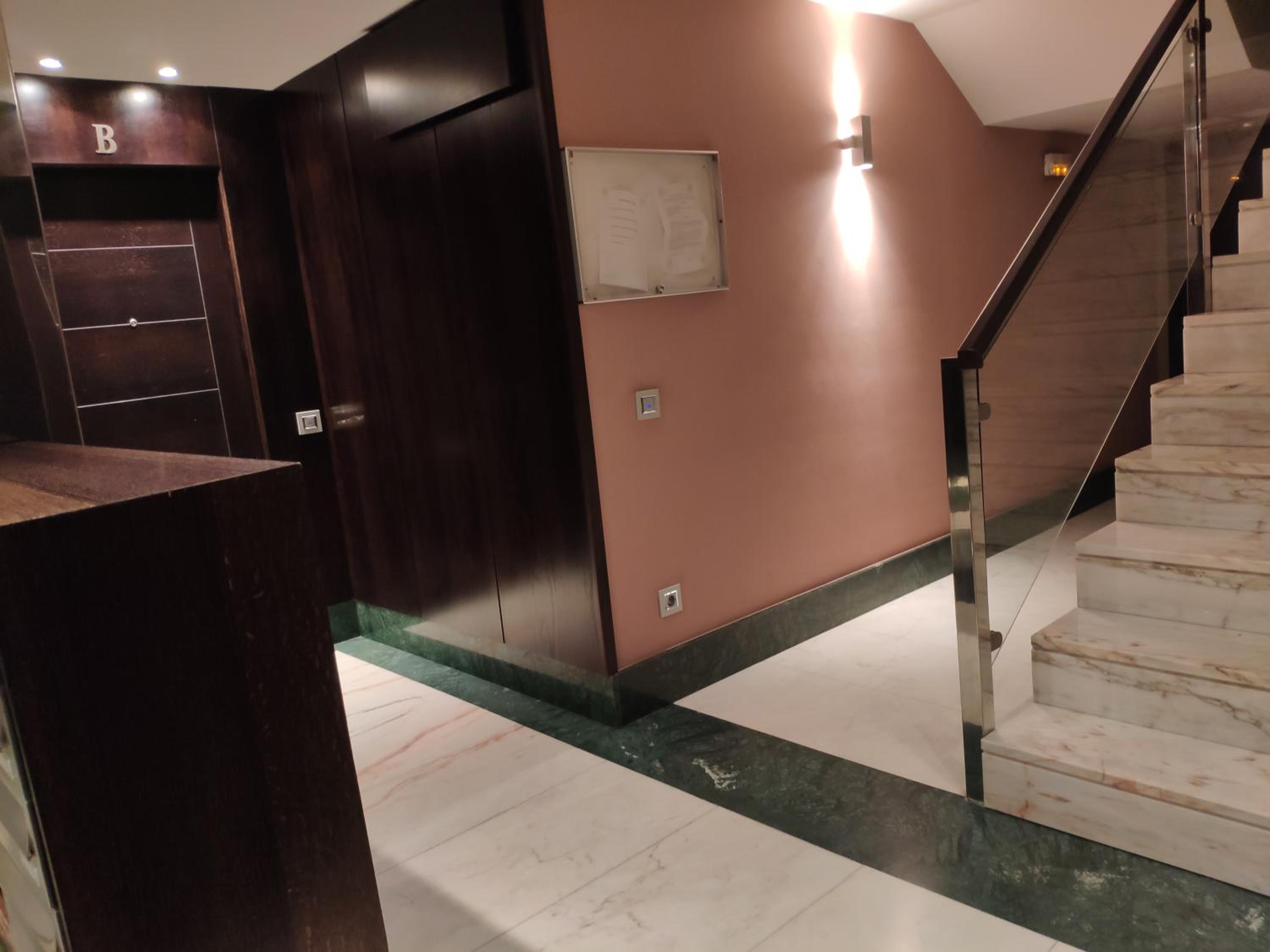 One-Bedroom Apartment - Photo 66