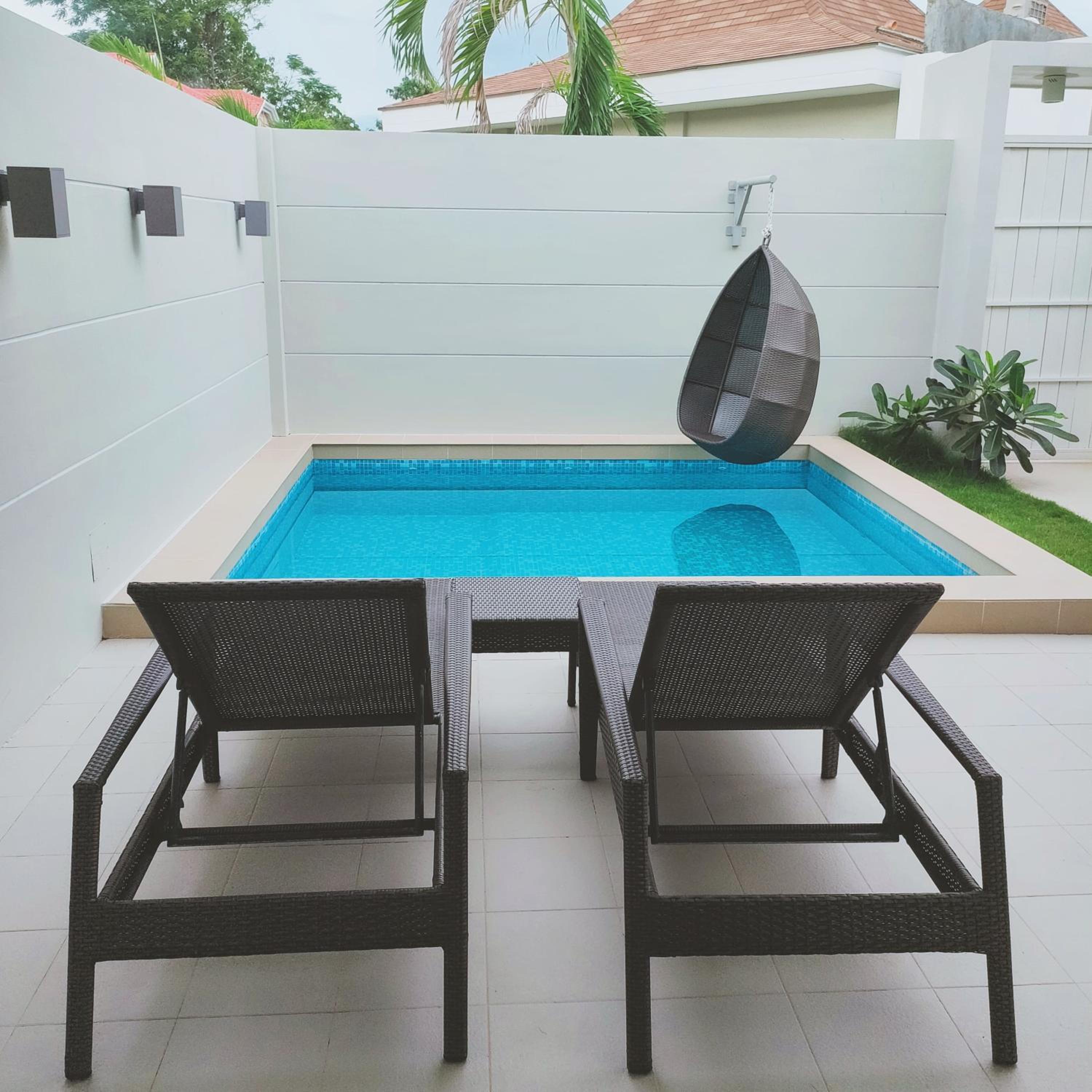 One-Bedroom Villa with Private Pool - Photo 9