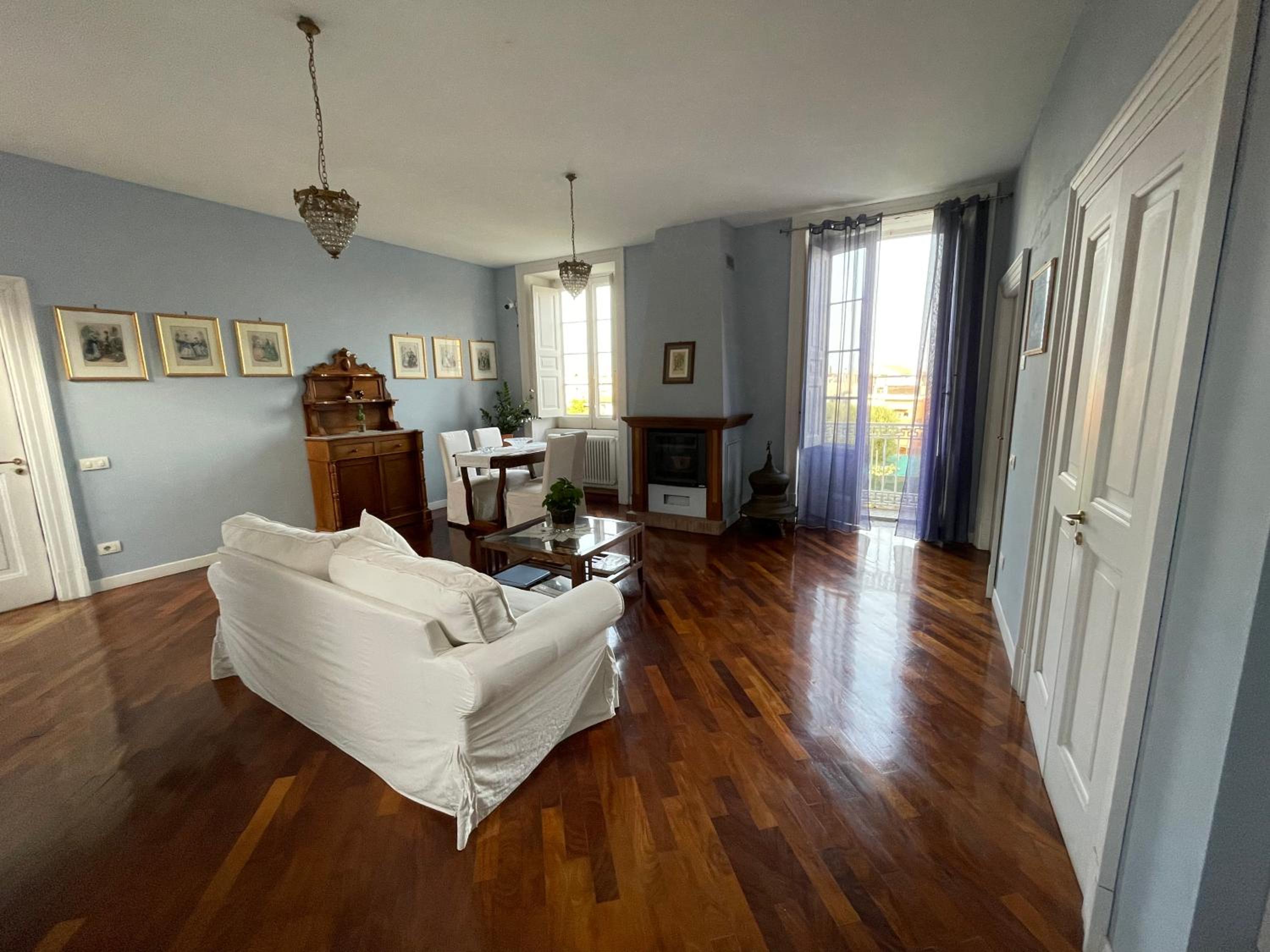 Standard Double Room - Photo 31