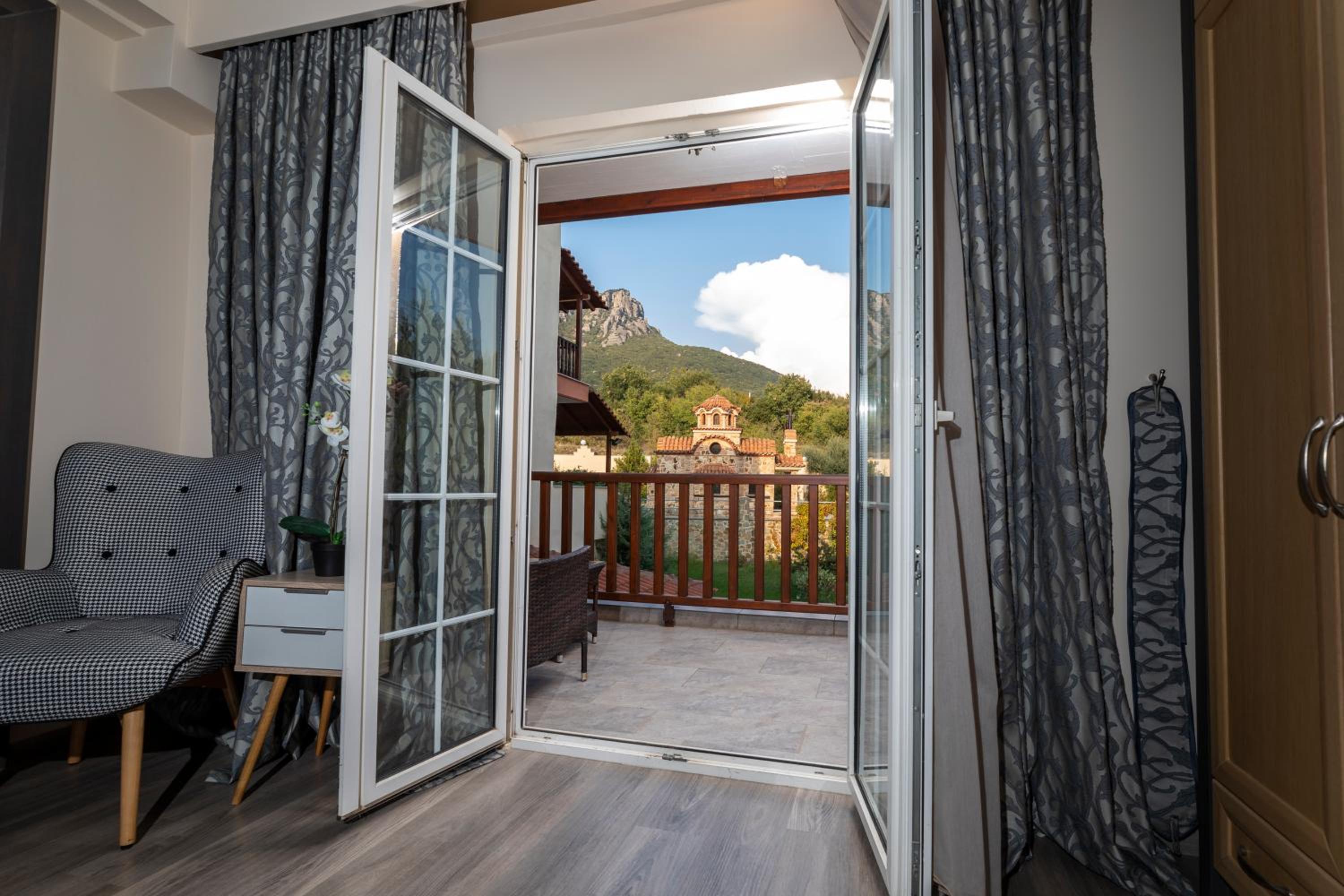 Junior Suite - Photo 6