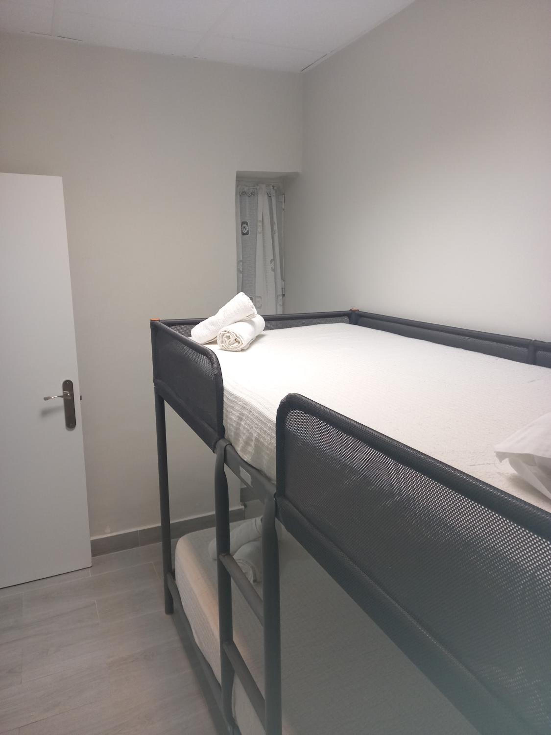 Habitación Cuádruple con Baño Privado