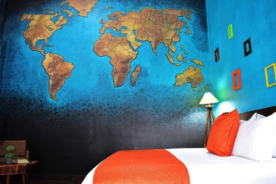 Deluxe Room - Photo 7