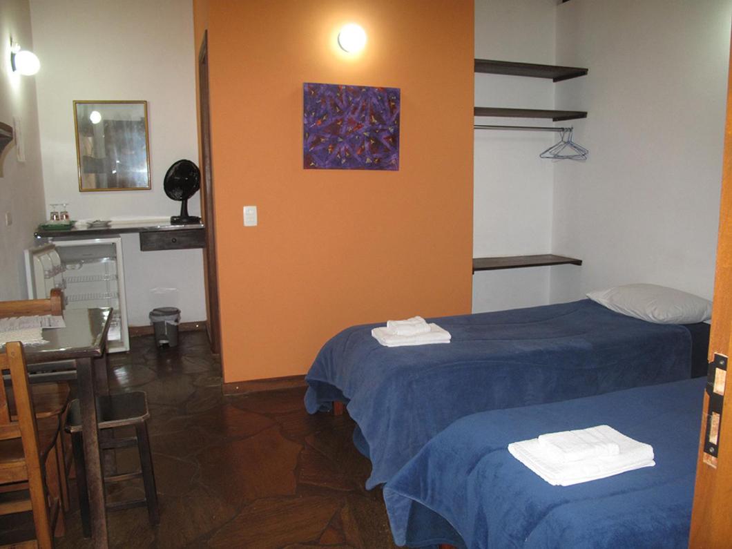Double Room with Private Bathroom photo 2