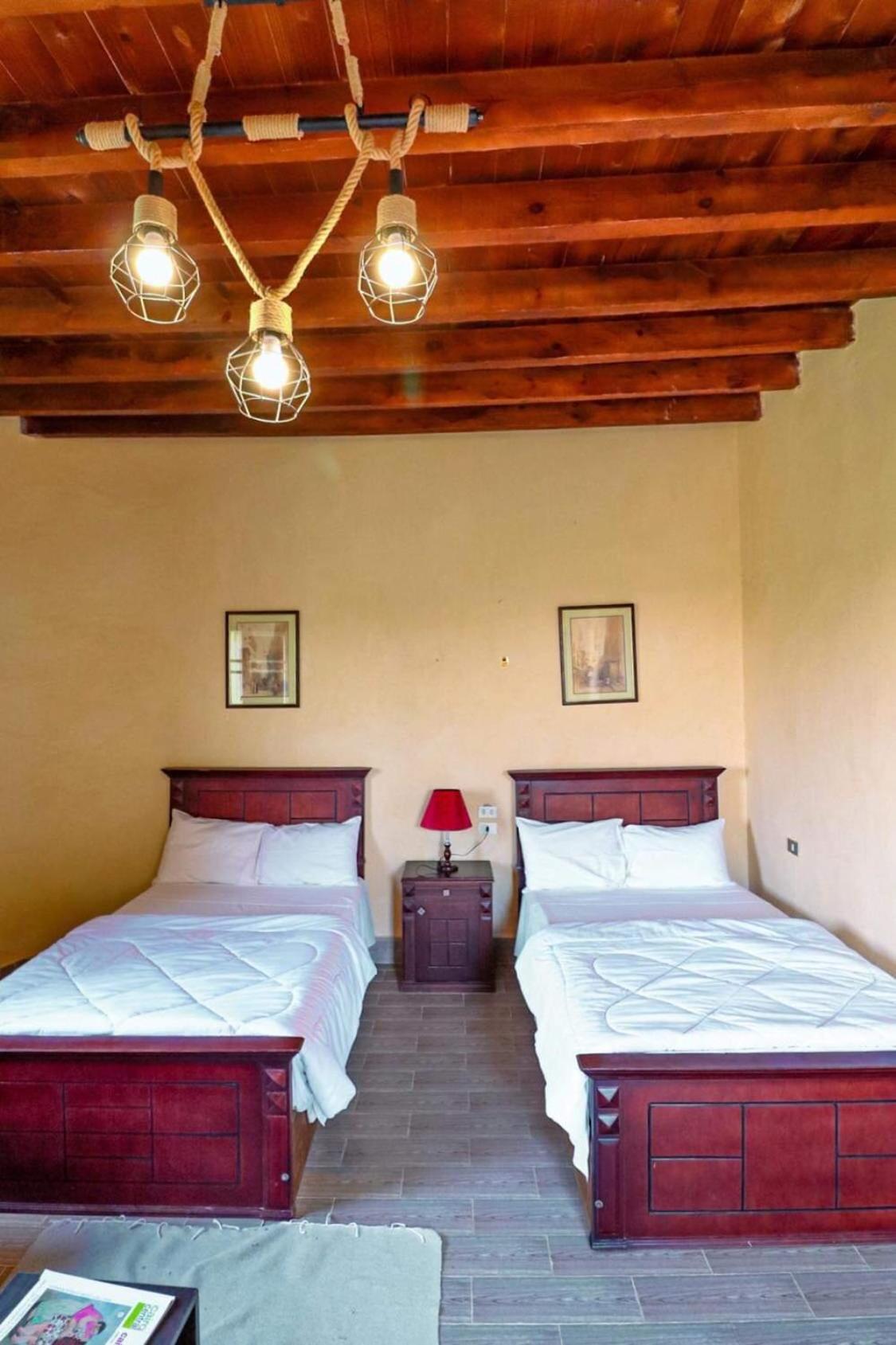 Deluxe Double Room with Balcony - Photo 3