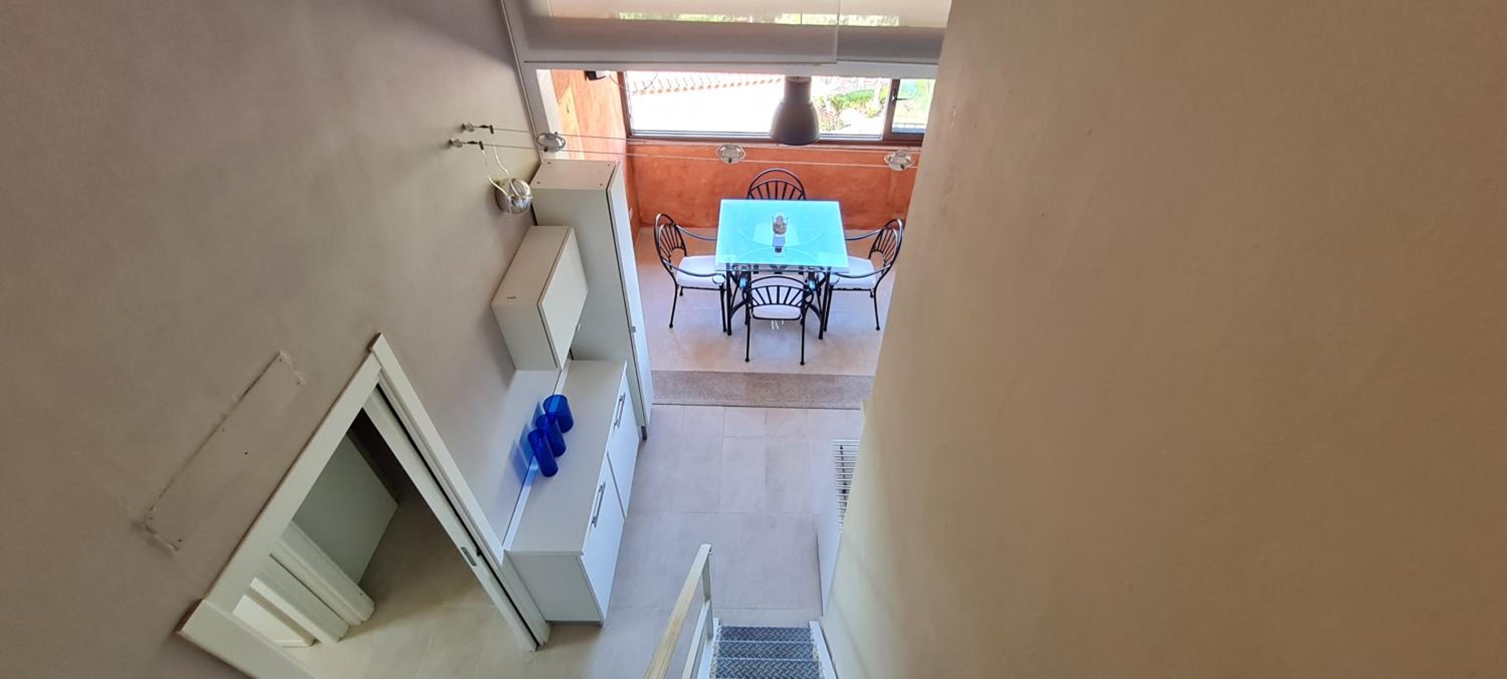 One-Bedroom Apartment with Sea View - Split Level photo 2
