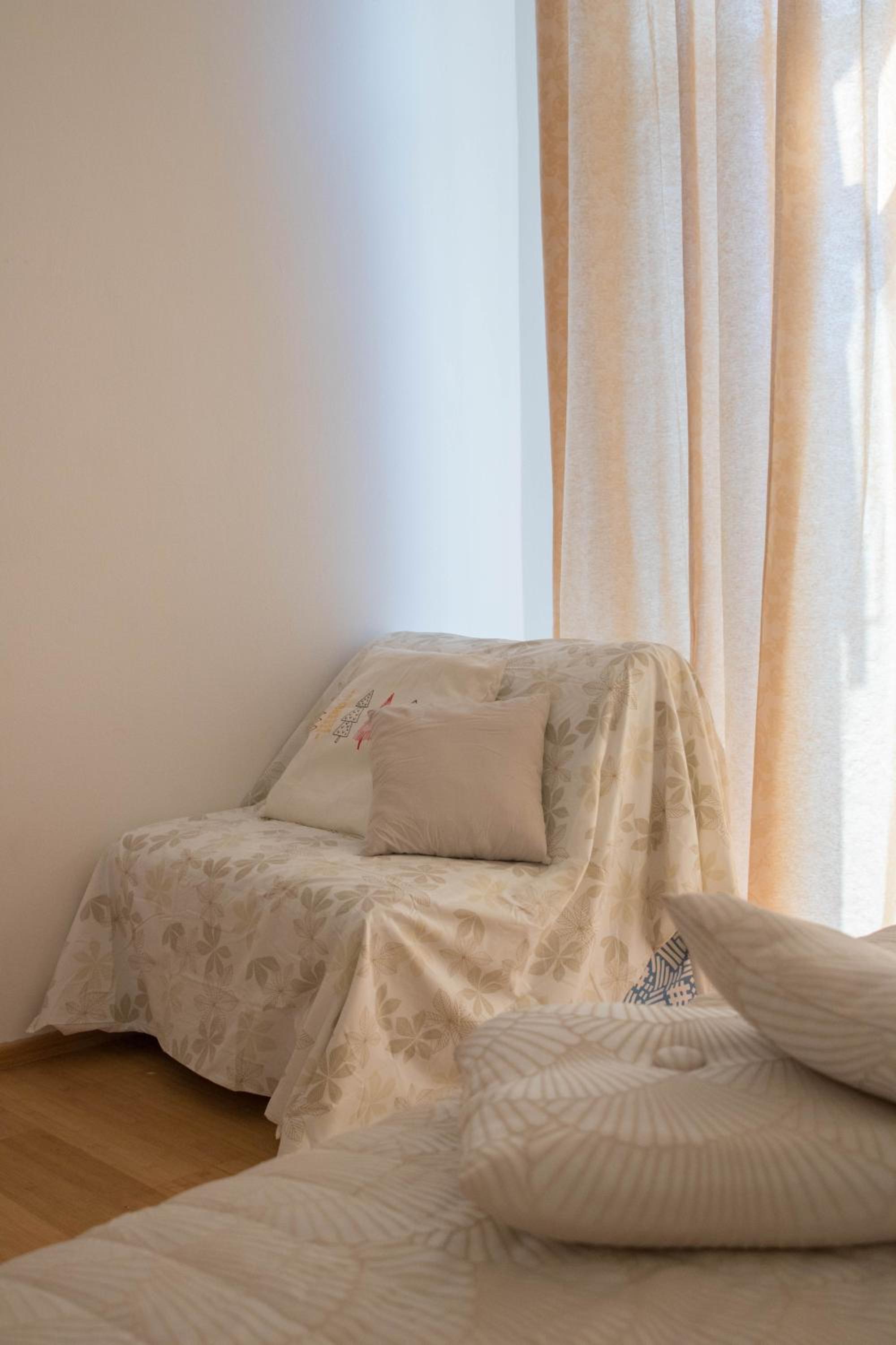One-Bedroom Apartment - Photo 20