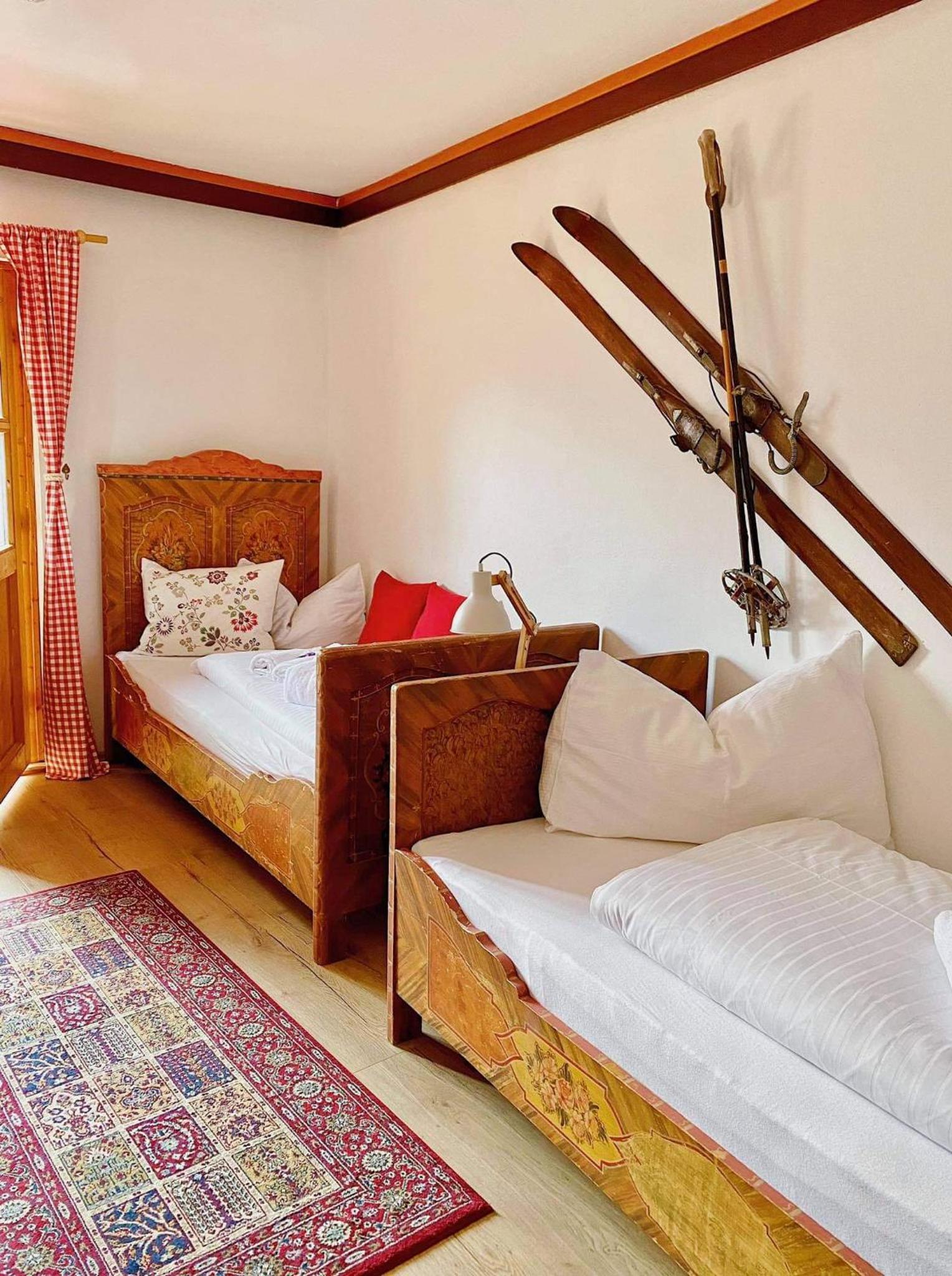 Twin Room with Shared Bathroom