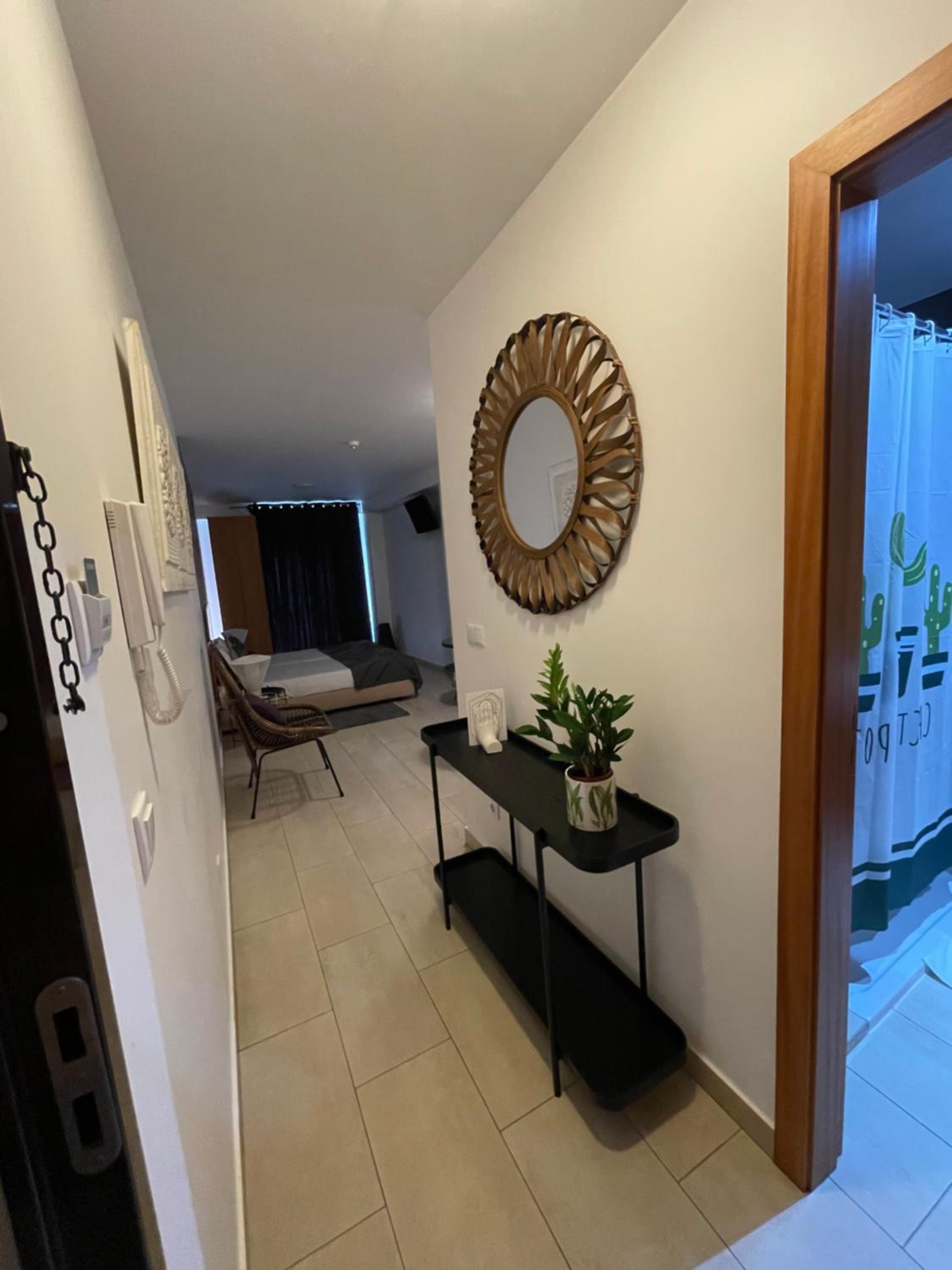 Studio (2 Adults) - Photo 34