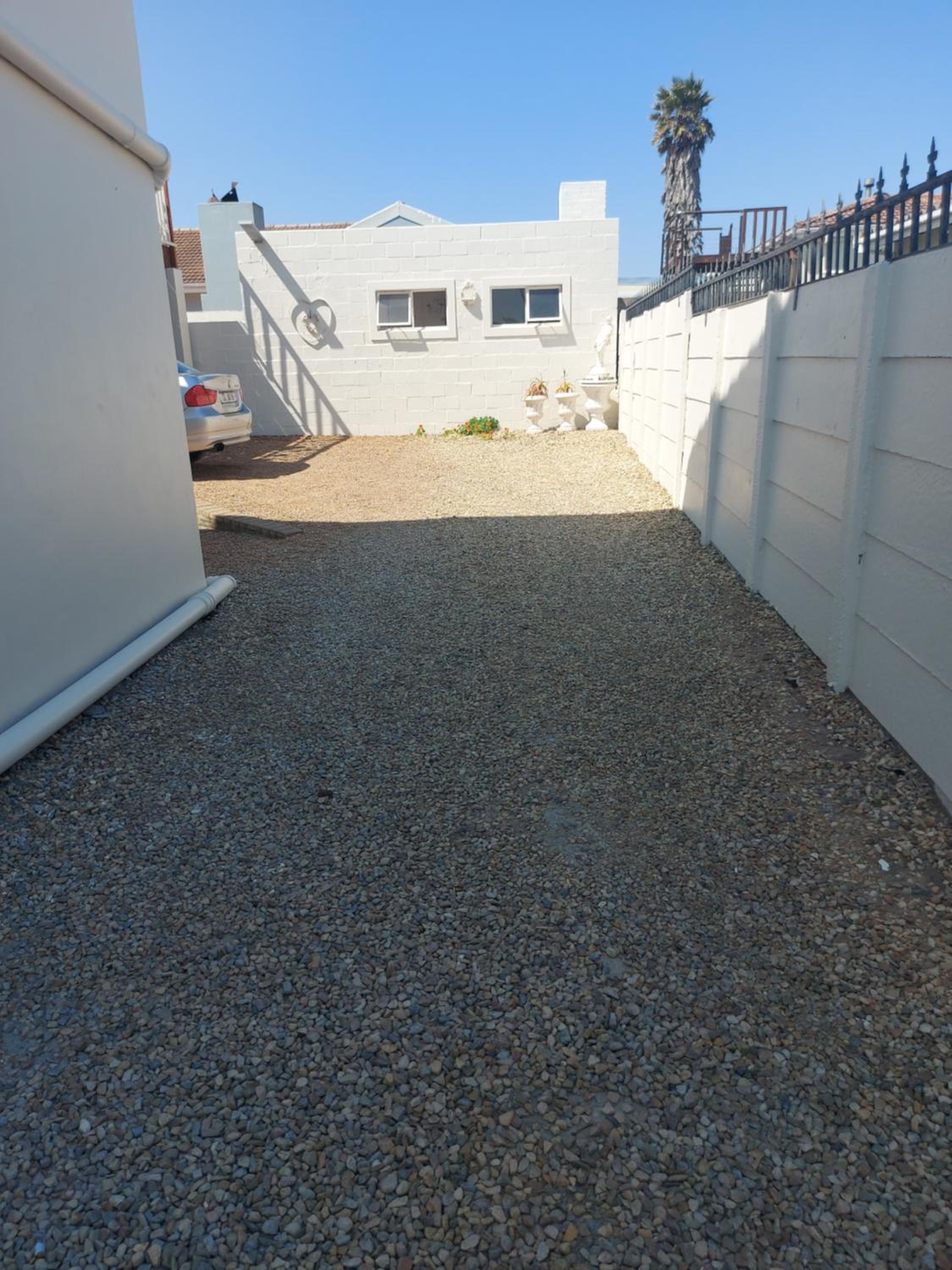 Apartment - Photo 4