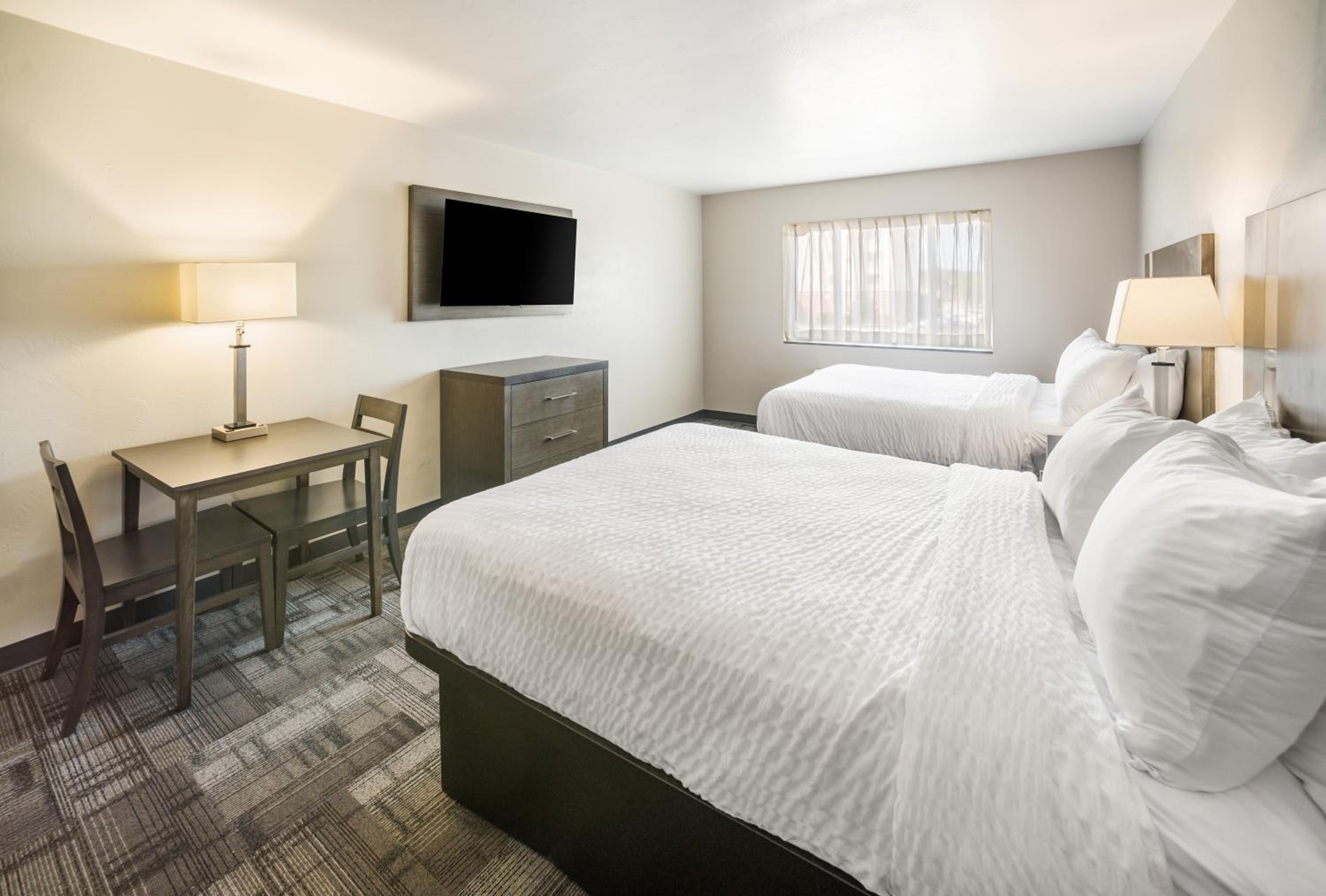 Studio Suite with Two Queen Beds - Non-Smoking photo 3