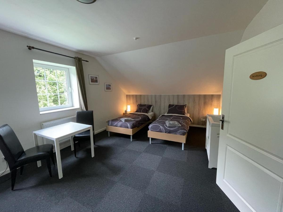 Twin Room photo 2