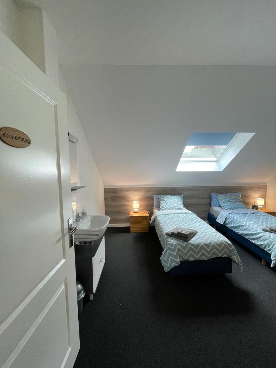 Double or Twin Room photo 1