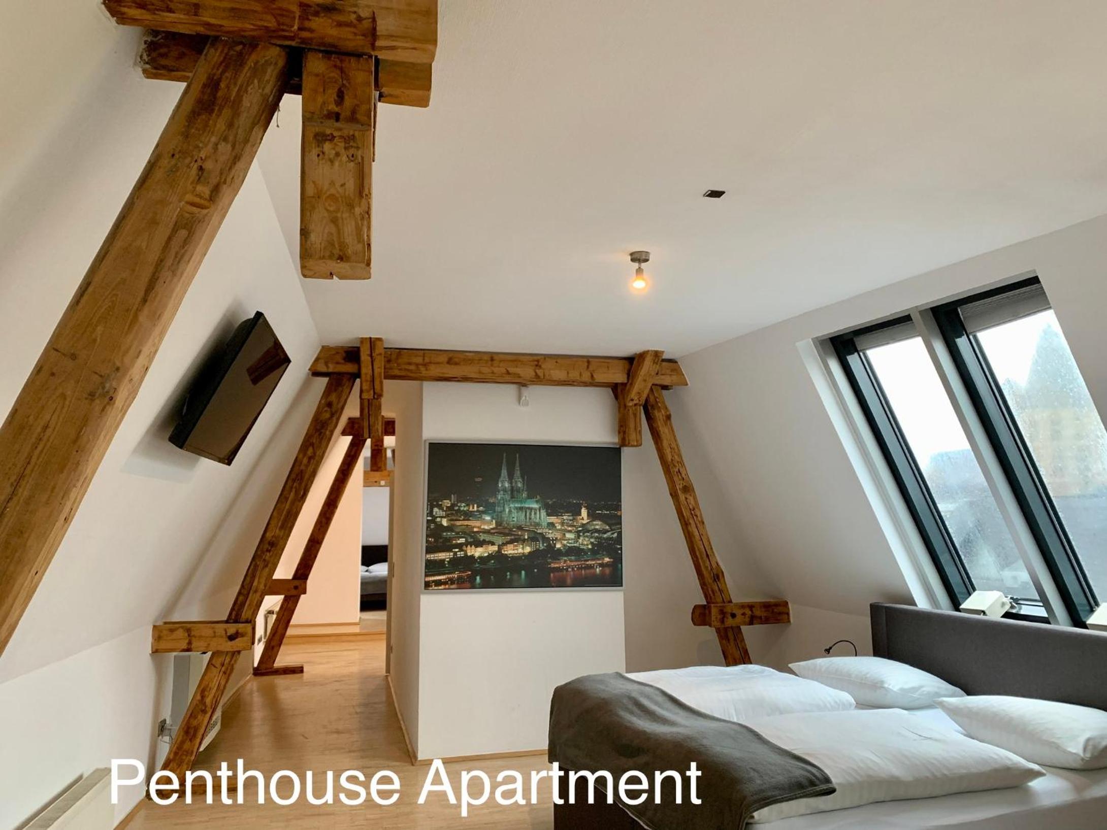 Penthouse Apartment - Fifth Floor With Dom Cathedral View