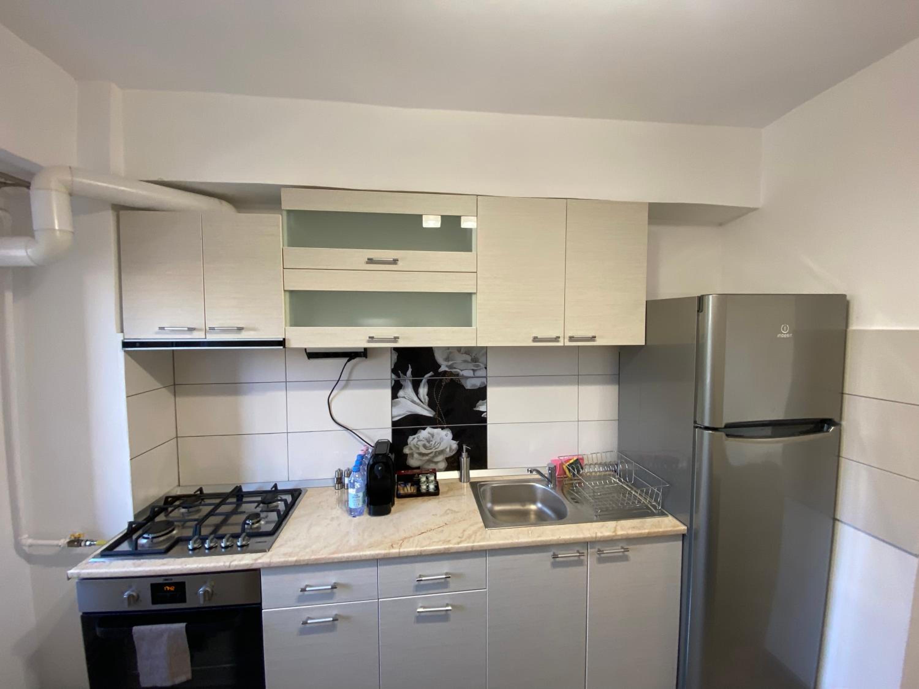 Three-Bedroom Apartment - Photo 7
